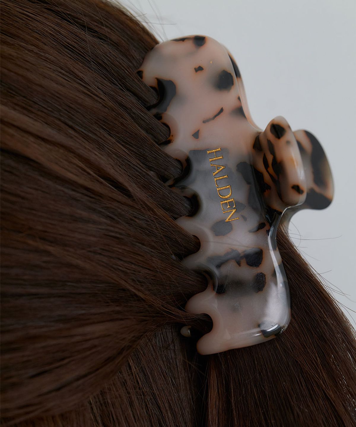 할렌(HALDEN) cozy hair clip (H047_ivory leopard)