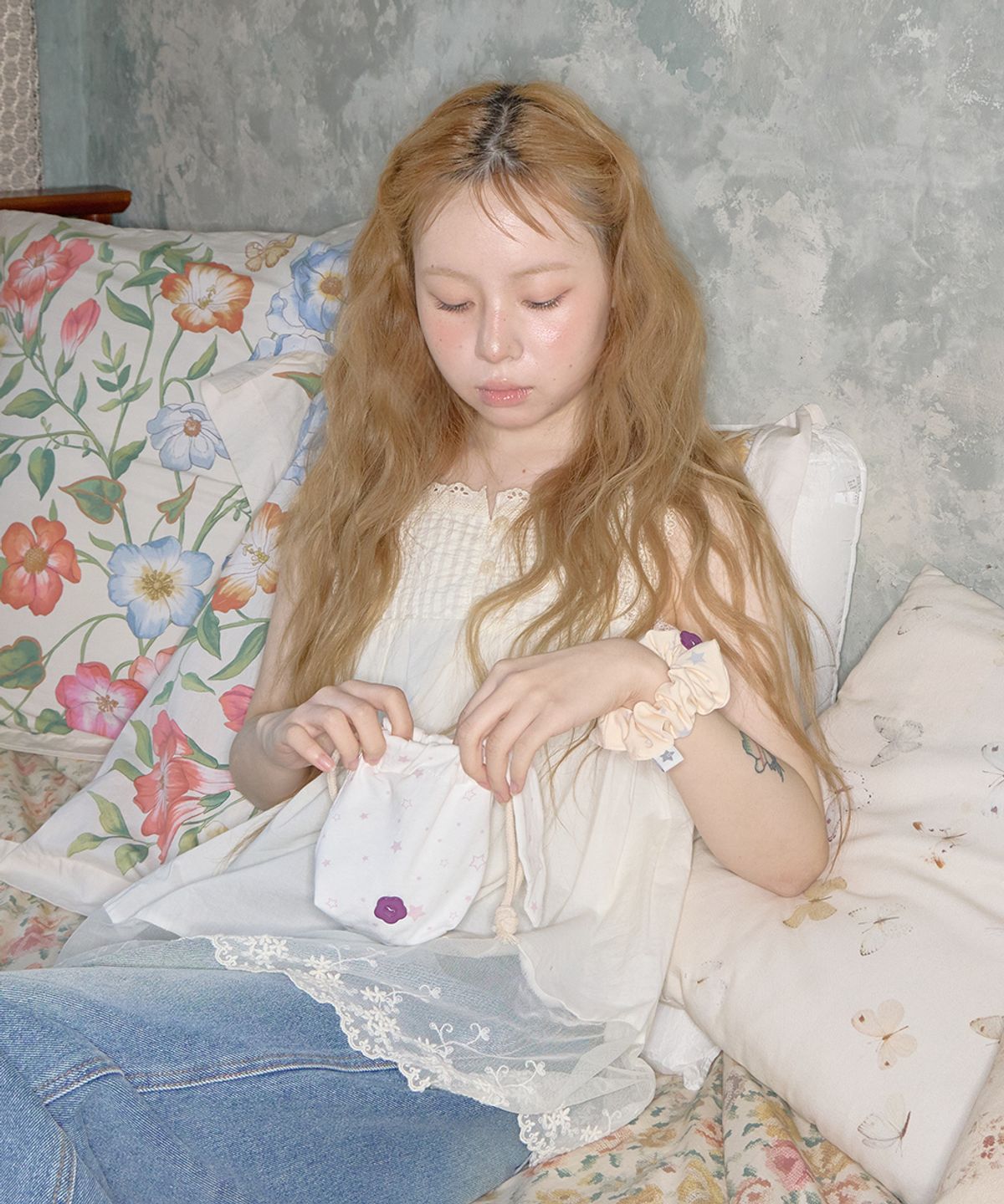 키이비(KIIBI) star bunny pouch white
