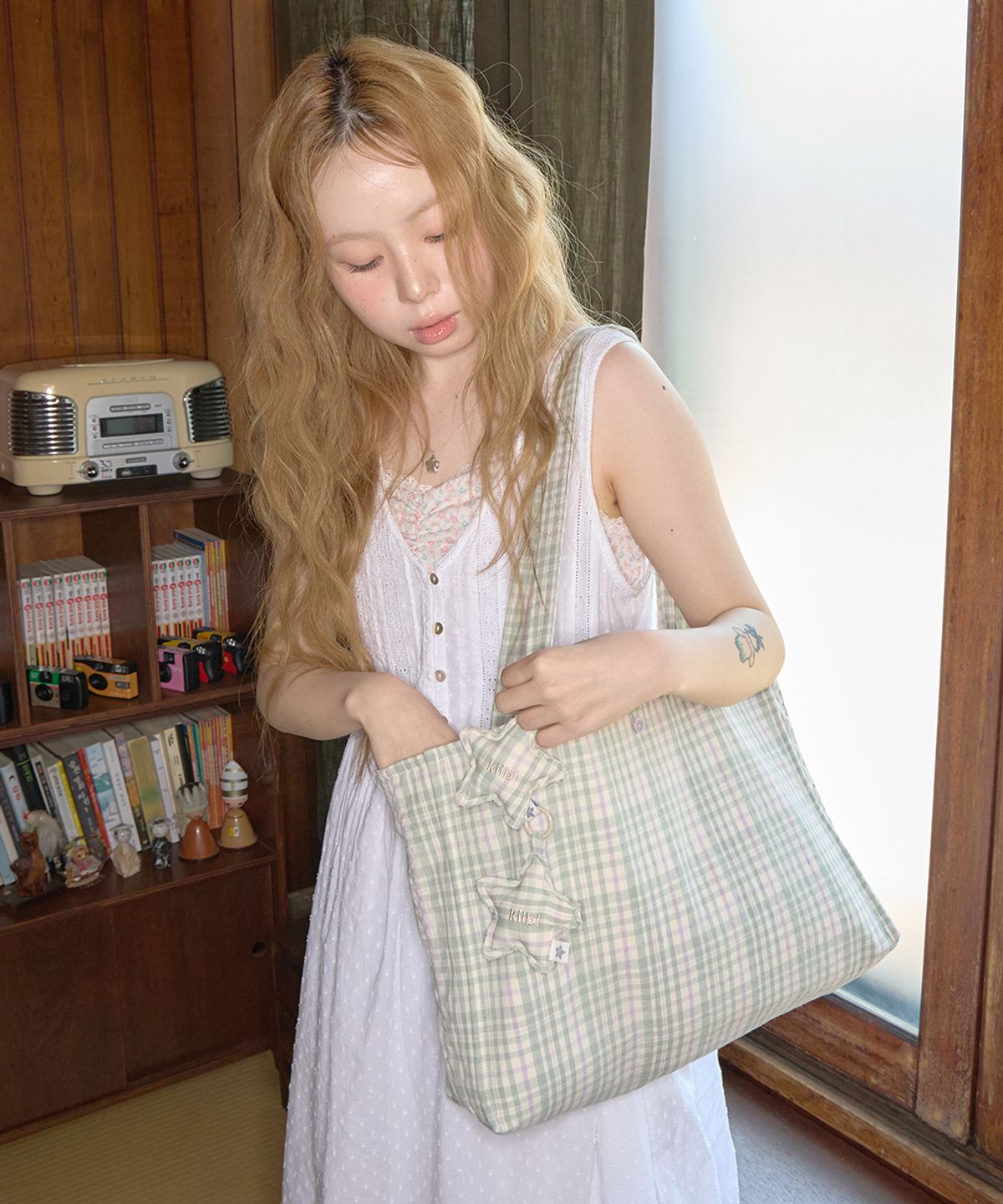 키이비(KIIBI) summer check shoulder bag green