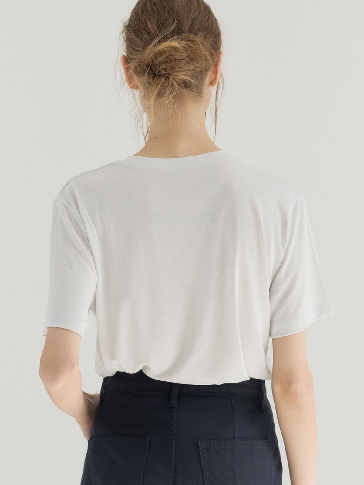 쏘리, 투 머치 러브(SORRY, TOO MUCH LOVE) Soft Modal Crewneck Graphic Tee_Gray
