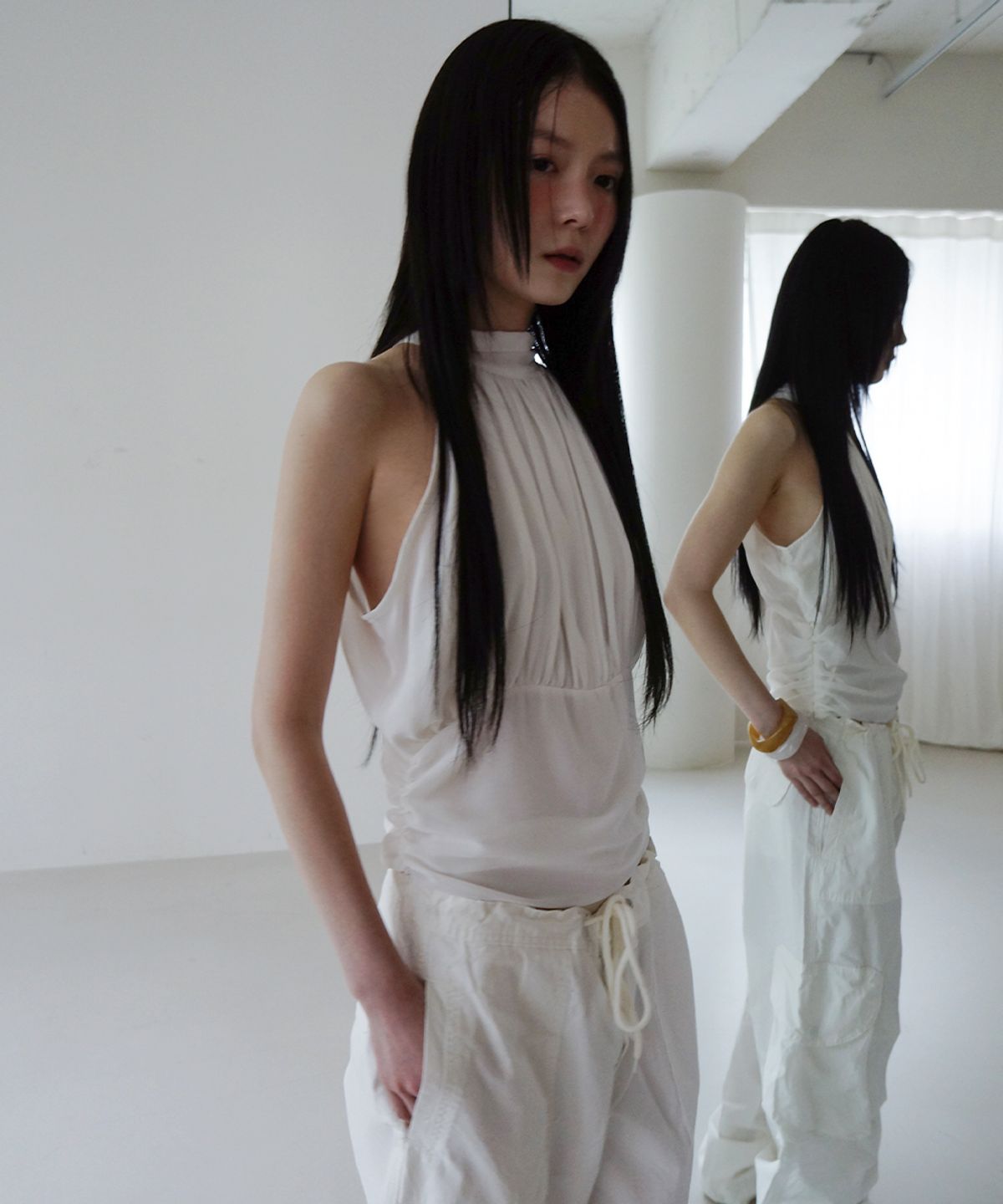 프로젝트 웨이브(PROJECT WAVE) SHEER VOLUME BLOUSE (2COLOR)