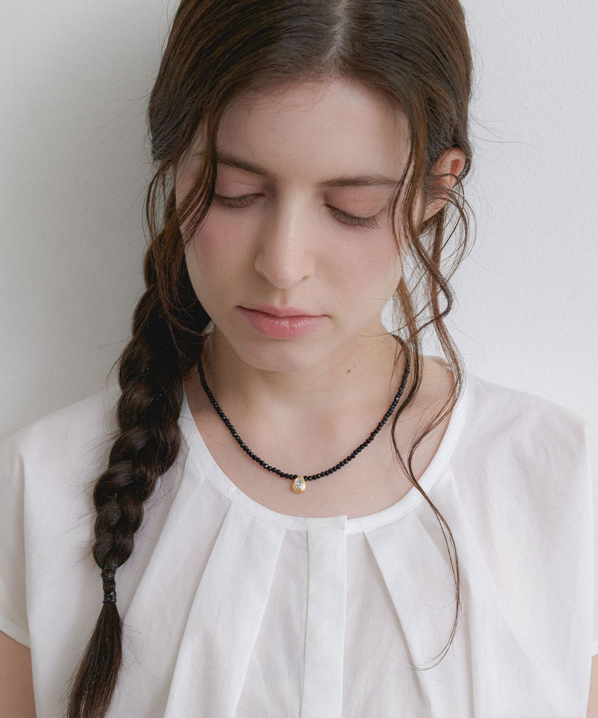 할렌(HALDEN) petit stone necklace (N057_goldblack)