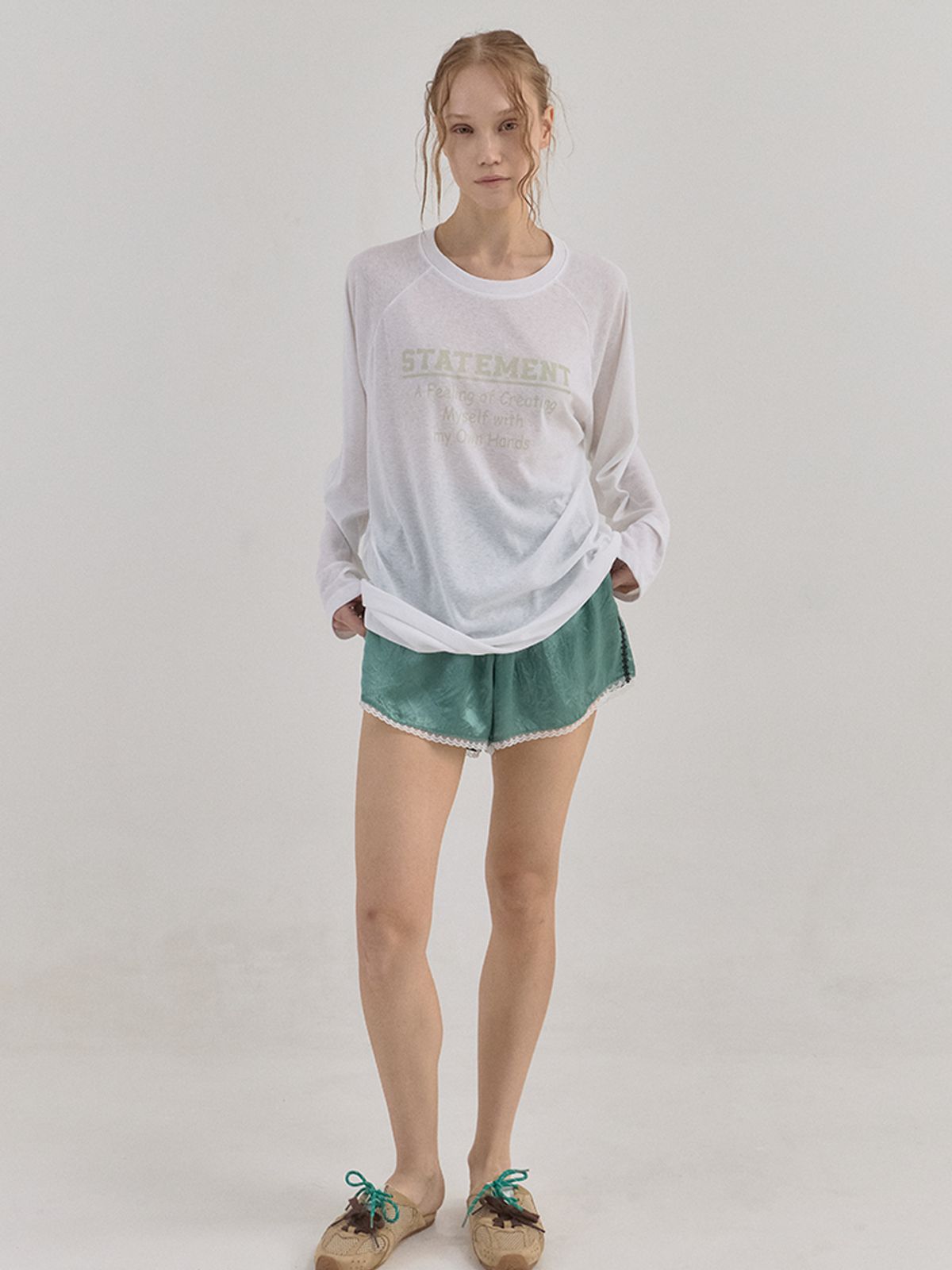 쏘리, 투 머치 러브(SORRY, TOO MUCH LOVE) Pale Mood Sheer Raglan Top_White