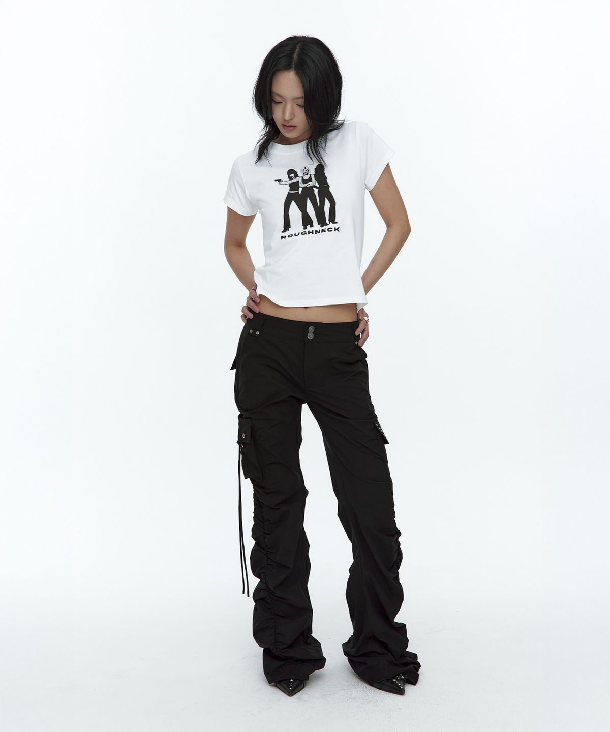 러프넥(ROUGHNECK) Shirring Cargo Pants Black