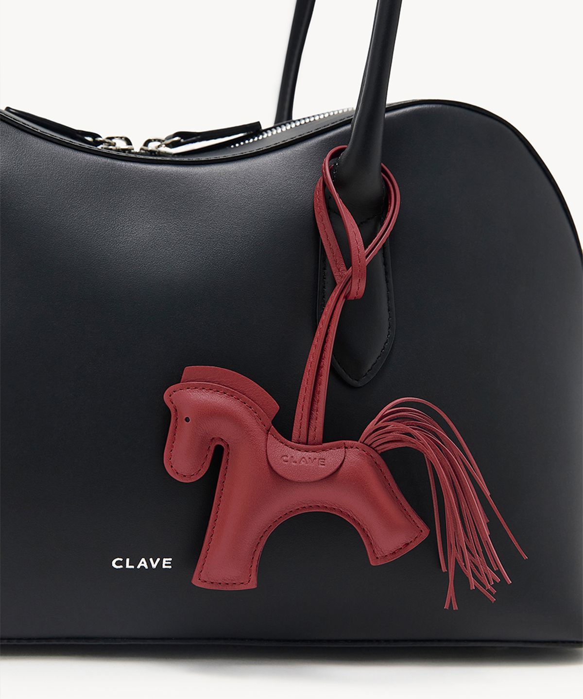끌라베(CLAVE) MINI HORSE CHARM (미니 말 참) [2color]