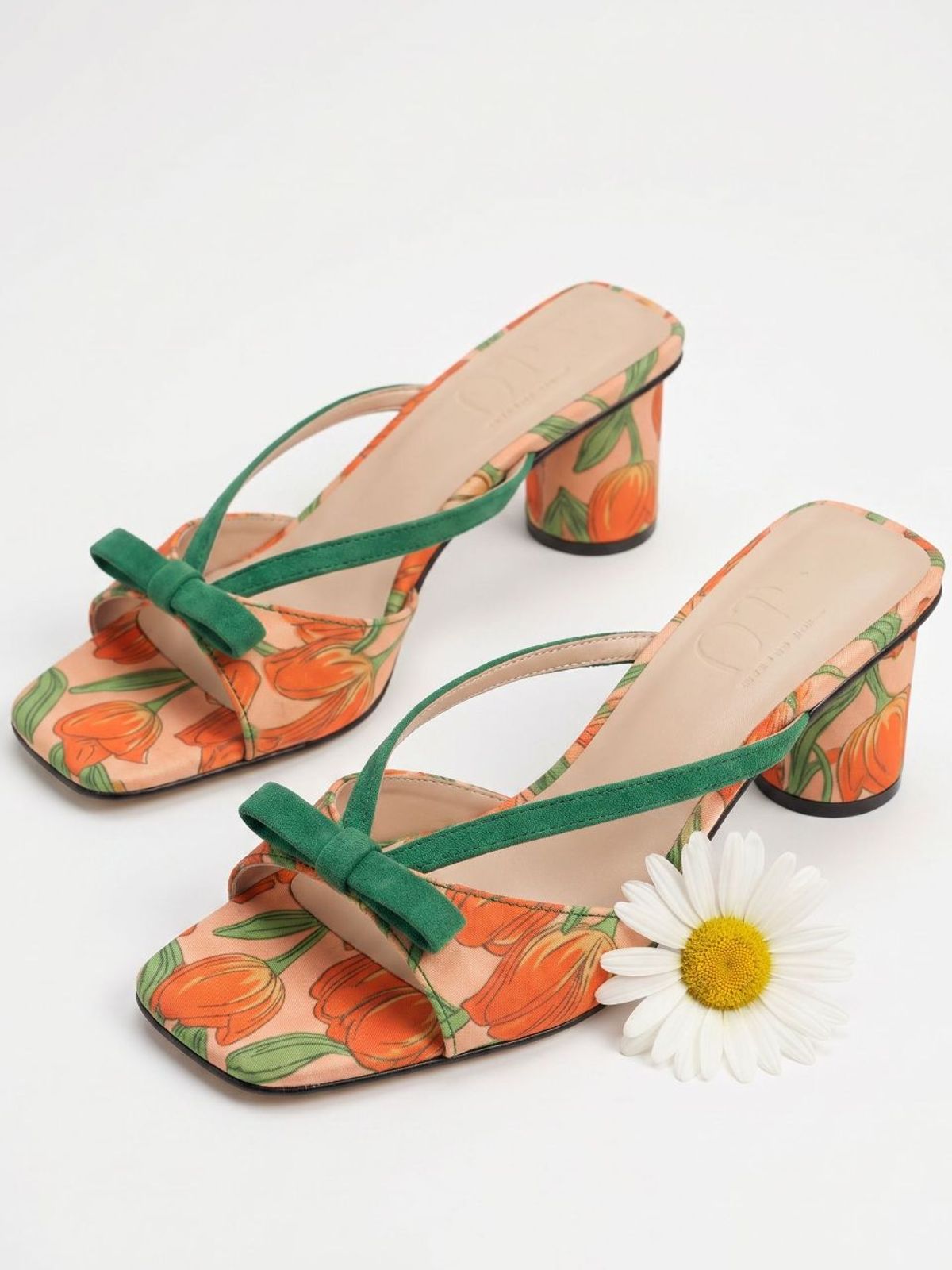 인더발코니(IN THE BALCONY) Citre Tangerine