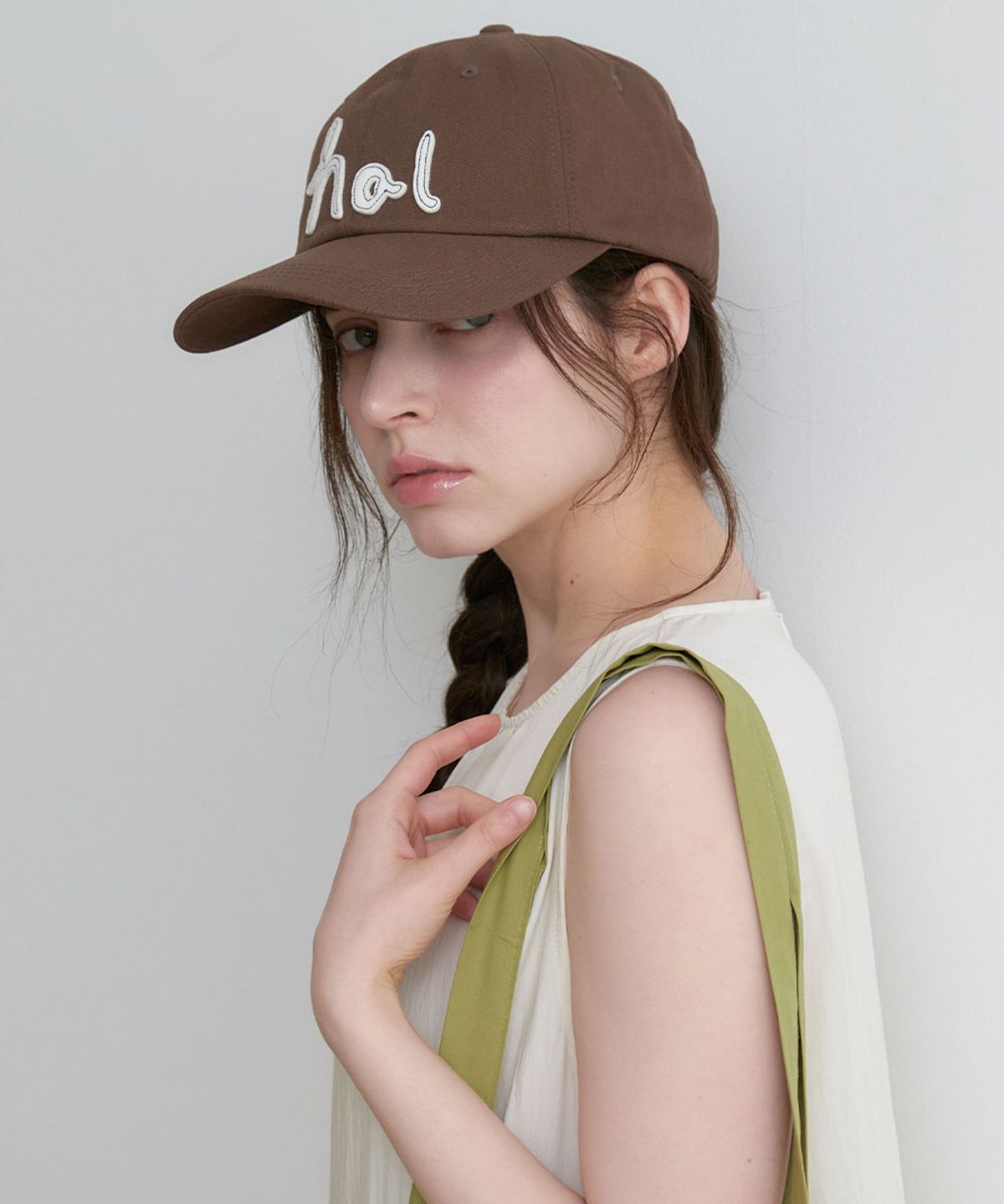 할렌(HALDEN) stitch logo lettering ball cap (C082_brown)