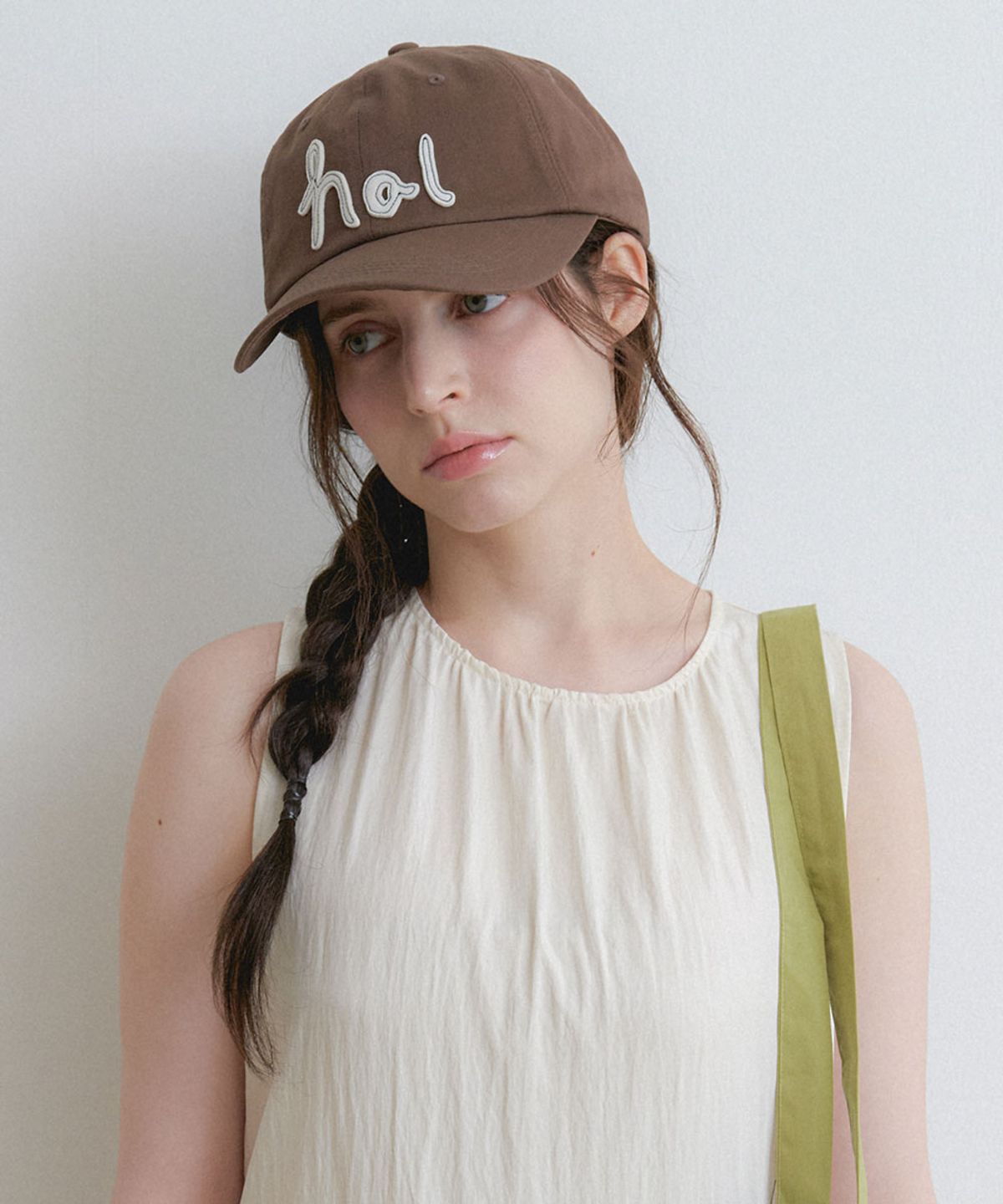 할렌(HALDEN) stitch logo lettering ball cap (C082_brown)