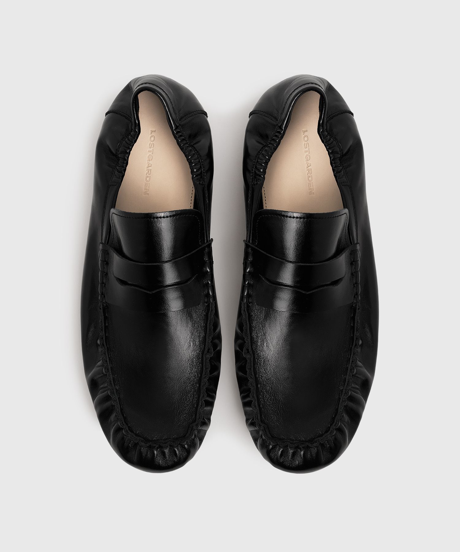 MUSINSA | LOSTGARDEN UNIFORM Pleats Banding Loafer Black