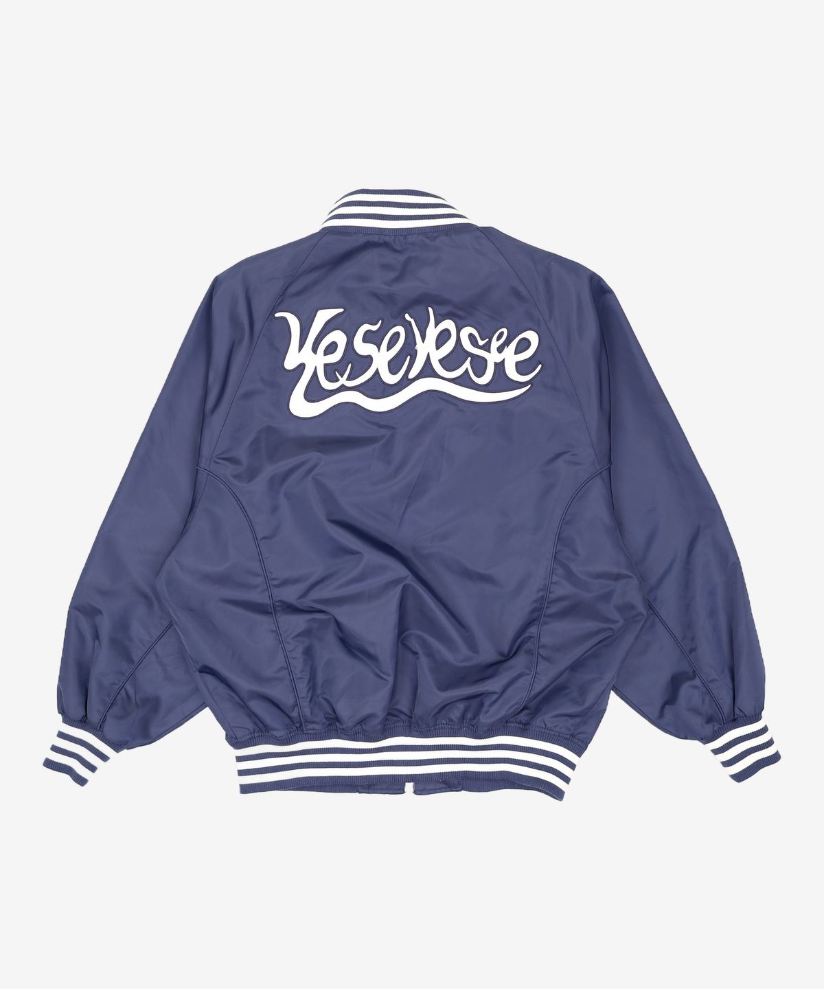 예스아이씨(YESEYESEE) 스타디움 재킷 S