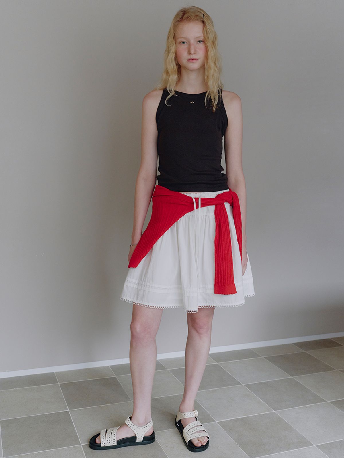 뮈뮈에르(MUEMUER) Pintuck Banding Mini Skirt MU2634SK309M