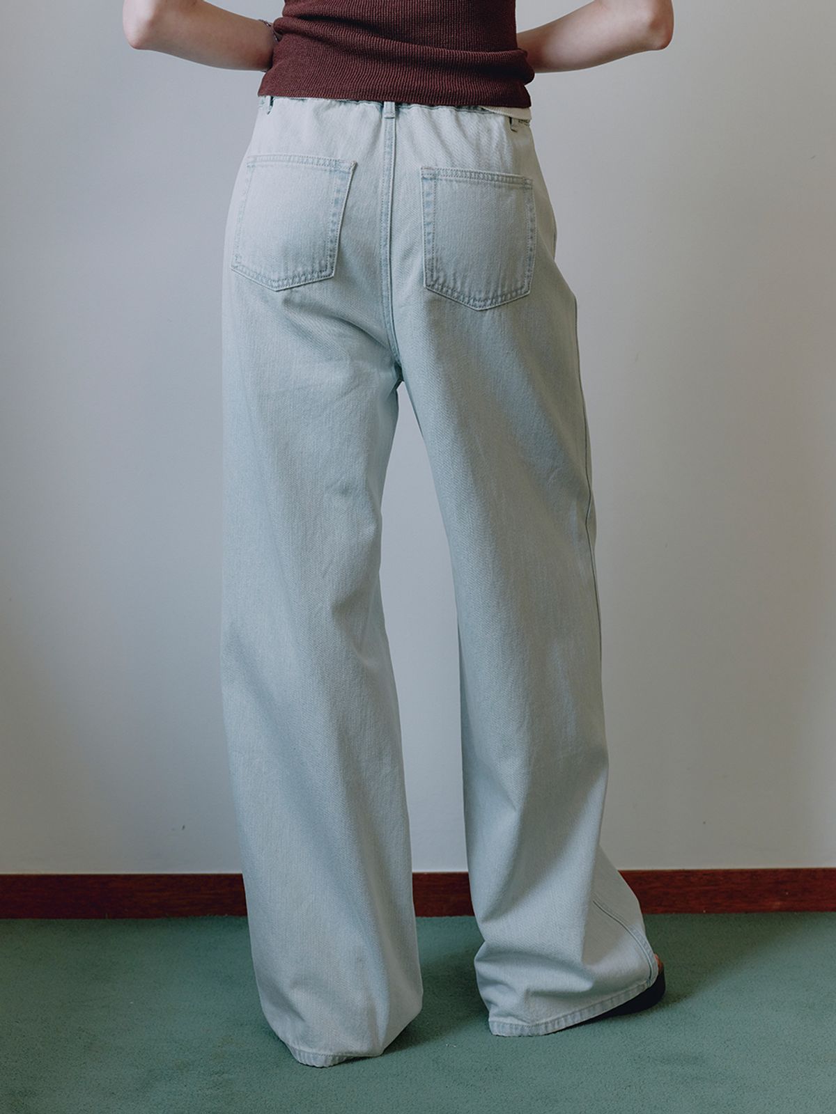 뮈뮈에르(MUEMUER) Fluid Wide Denim Pants MU2634DN308M
