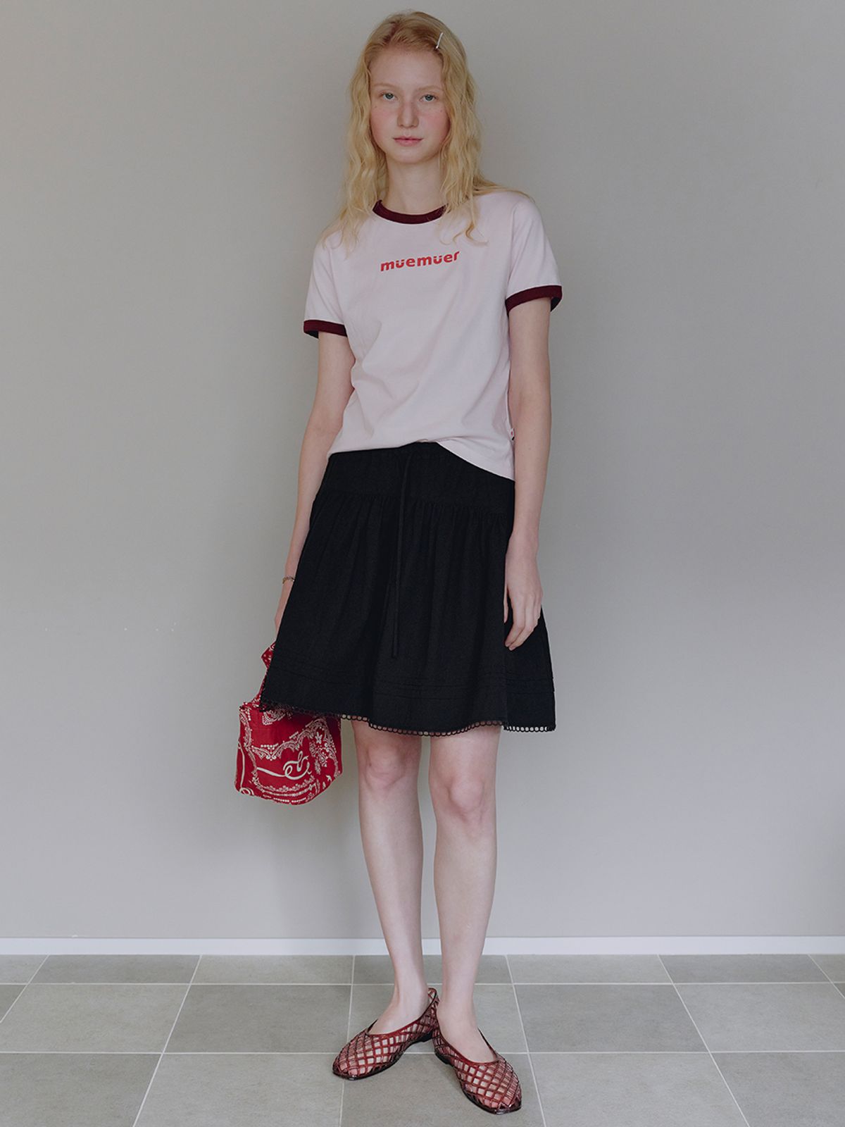 뮈뮈에르(MUEMUER) Smile Muemuer T-Shirt MU2635TS310M