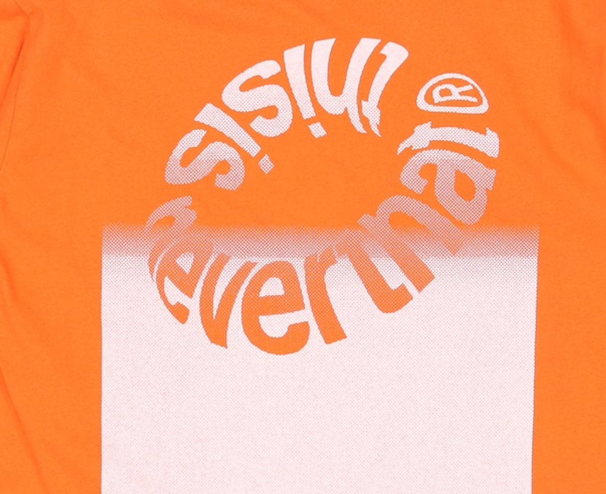 디스이즈네버댓(THISISNEVERTHAT) 긴소매 티셔츠 S