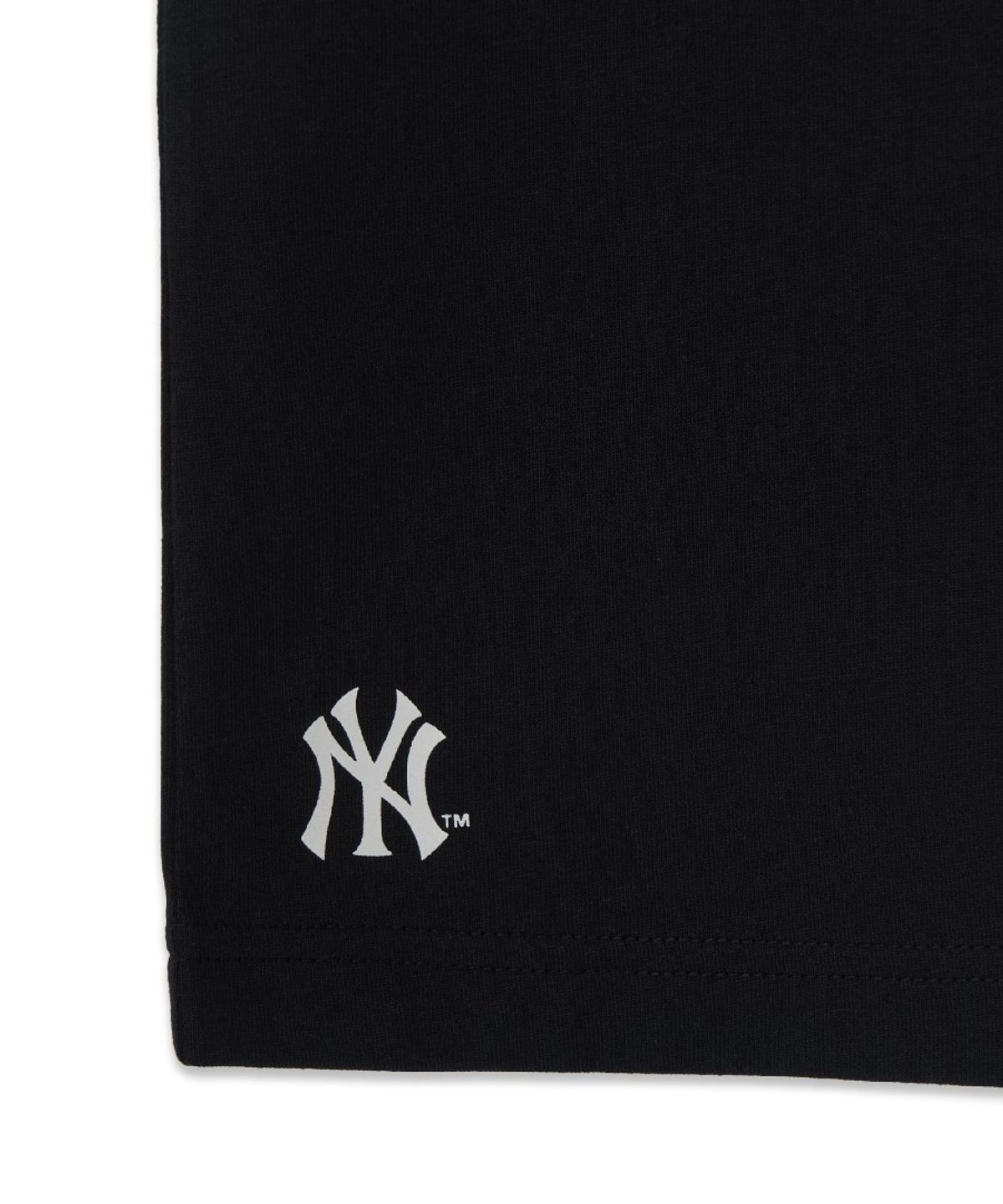 엠엘비(MLB) 베이직 스트릿 로고 나시 티셔츠 NY (Black)
