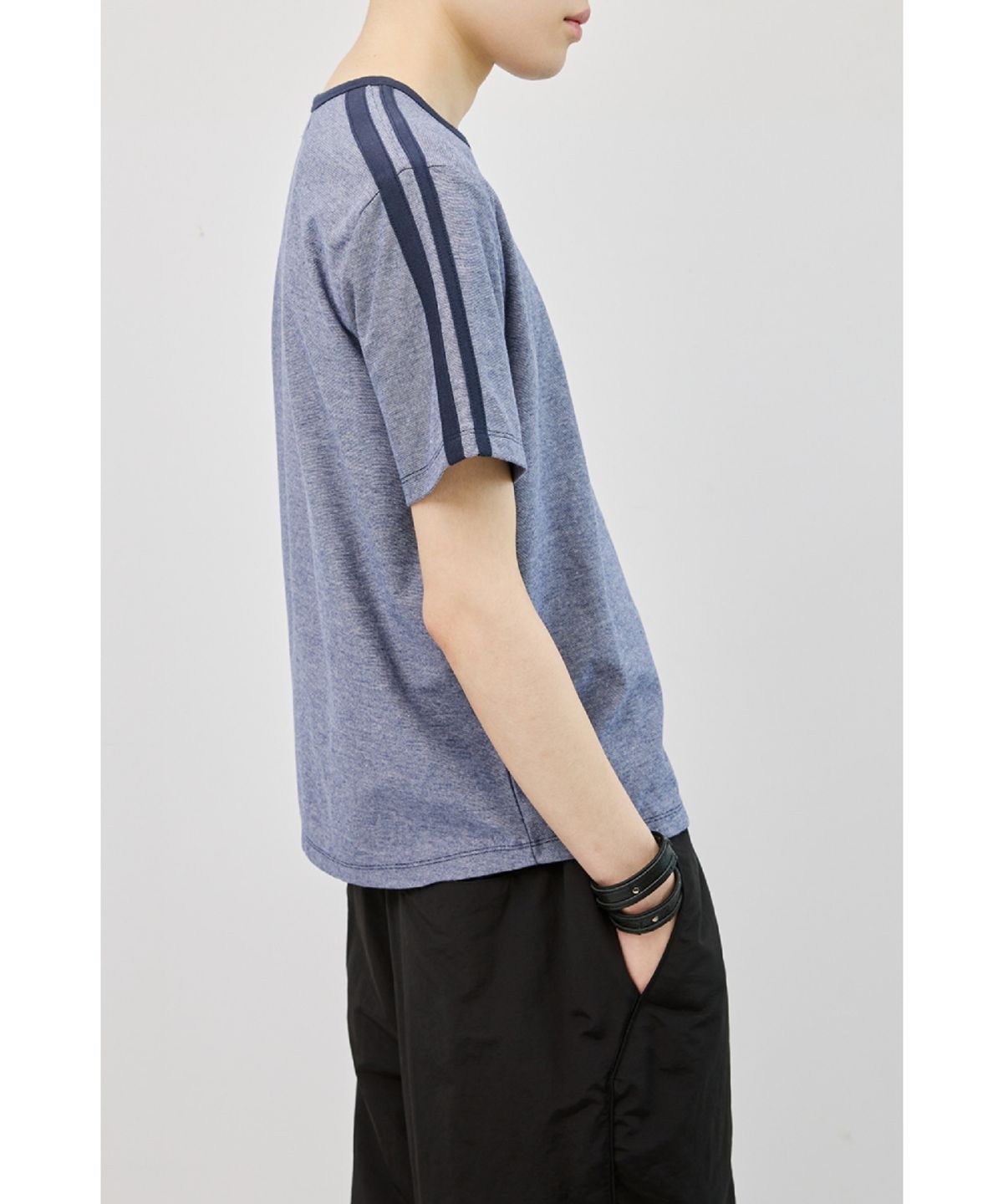 해칭룸(HATCHINGROOM) Lines Tee Blue