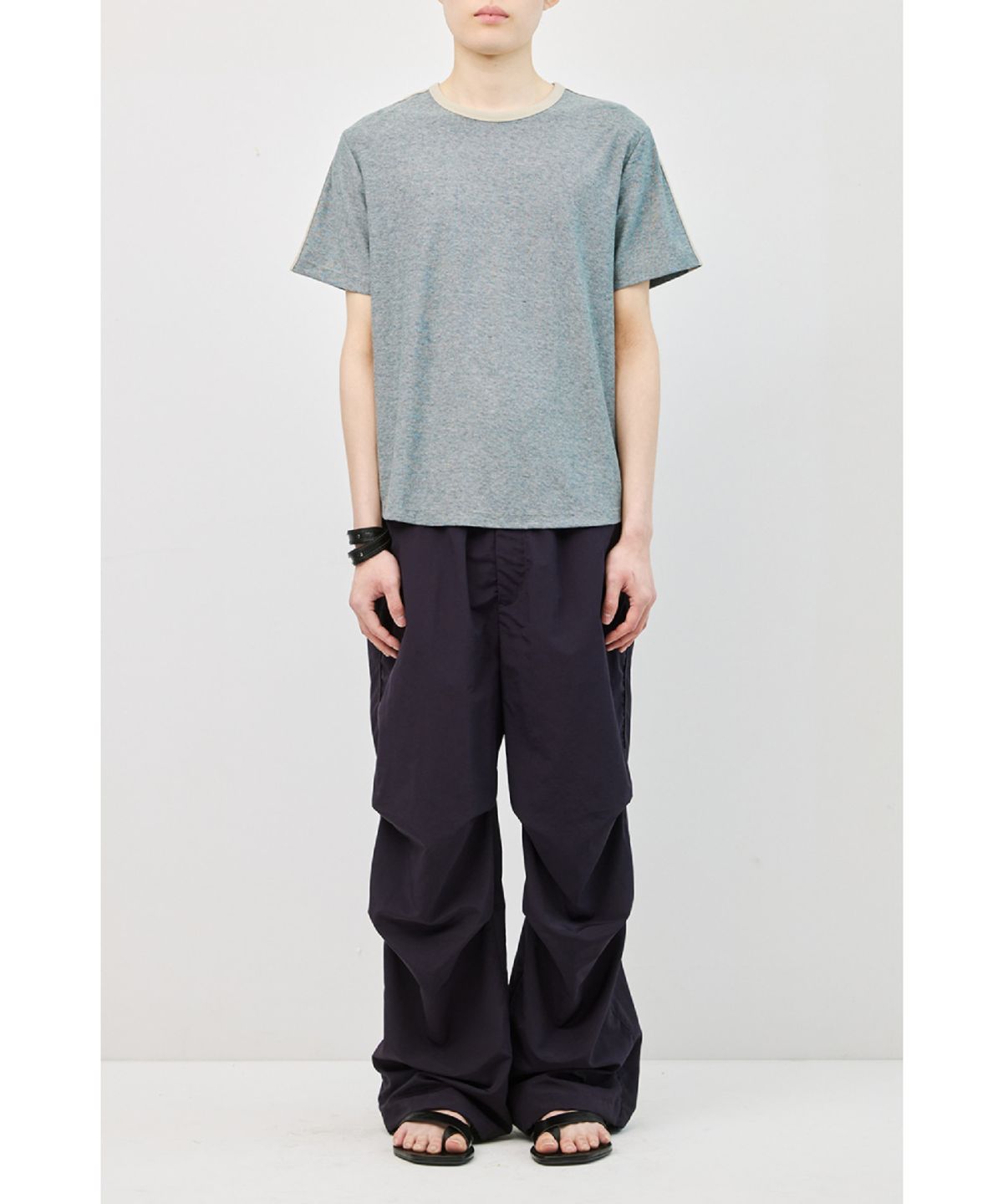 해칭룸(HATCHINGROOM) Lines Tee Green
