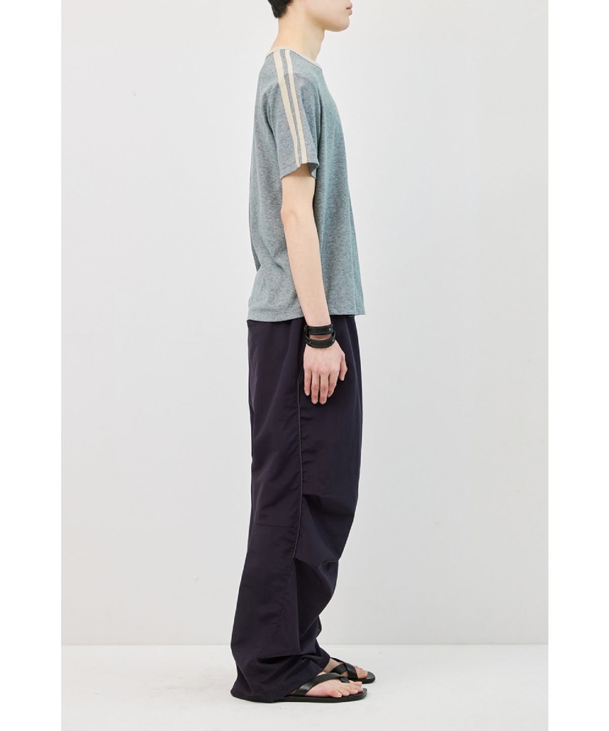 해칭룸(HATCHINGROOM) Lines Tee Green