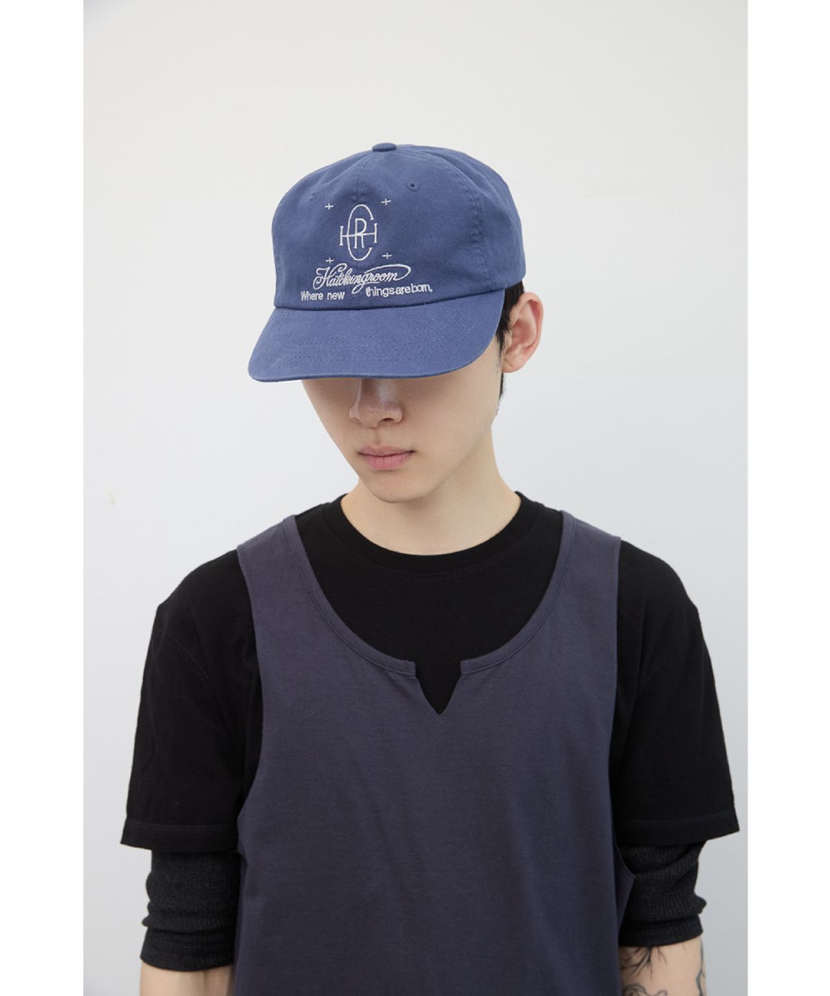 해칭룸(HATCHINGROOM) Logo Cap Washed French Blue