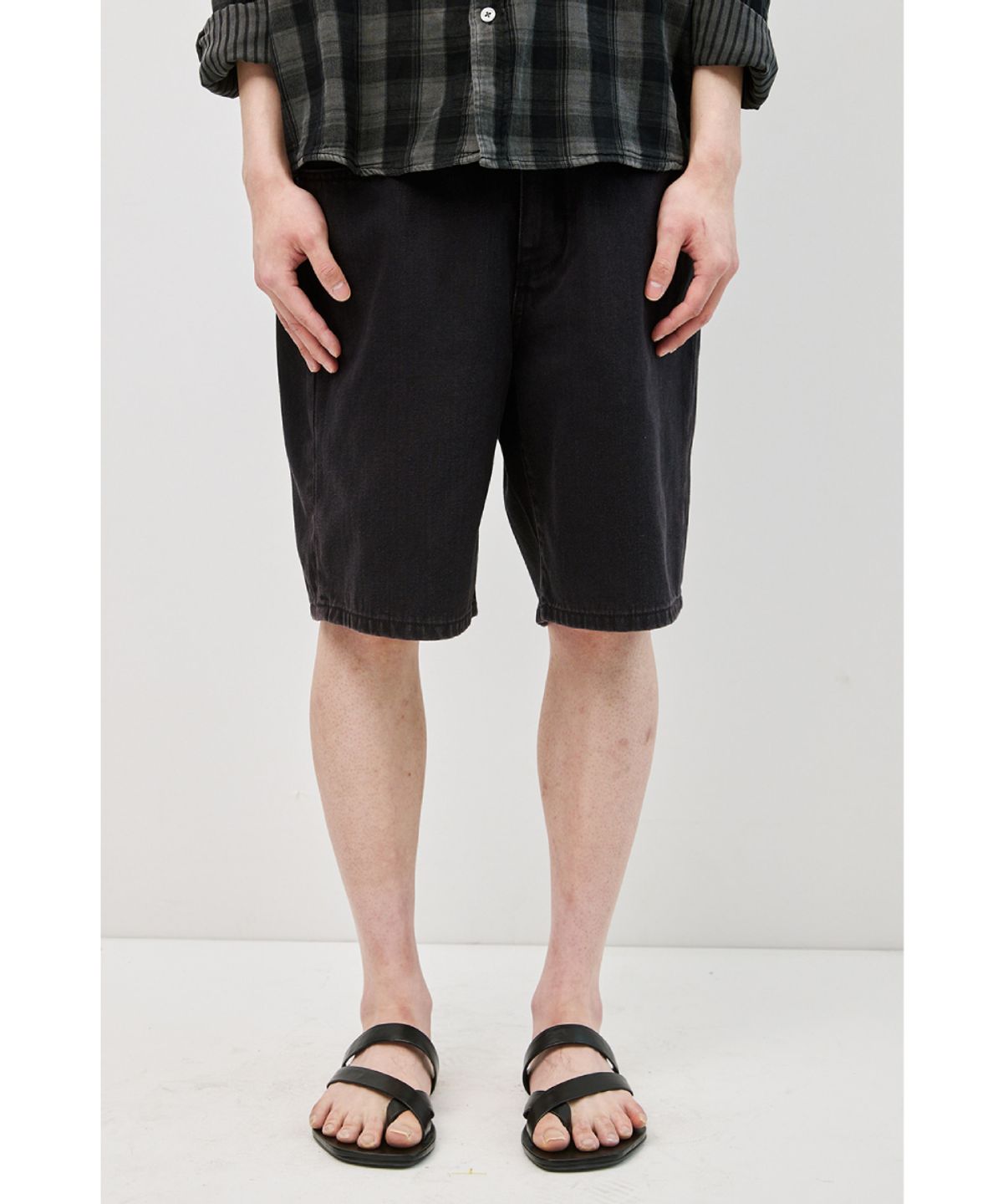 해칭룸(HATCHINGROOM) Bleached Shorts Dark Navy