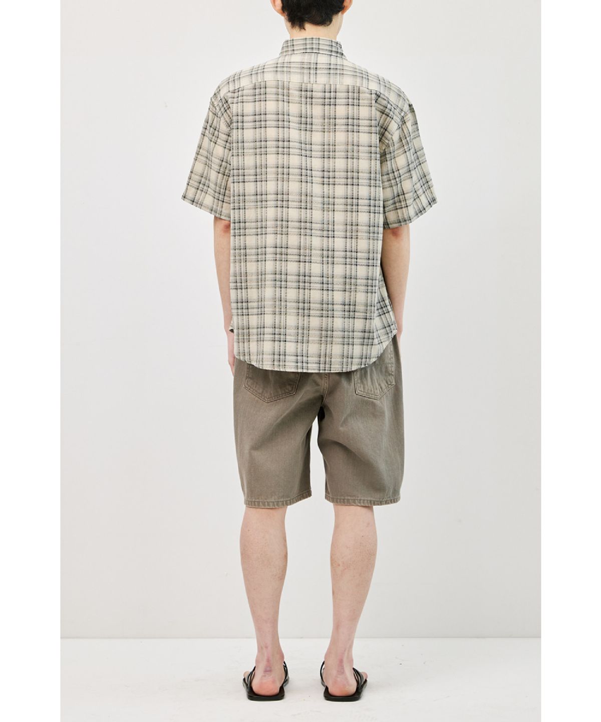 해칭룸(HATCHINGROOM) Bleached Shorts Olive