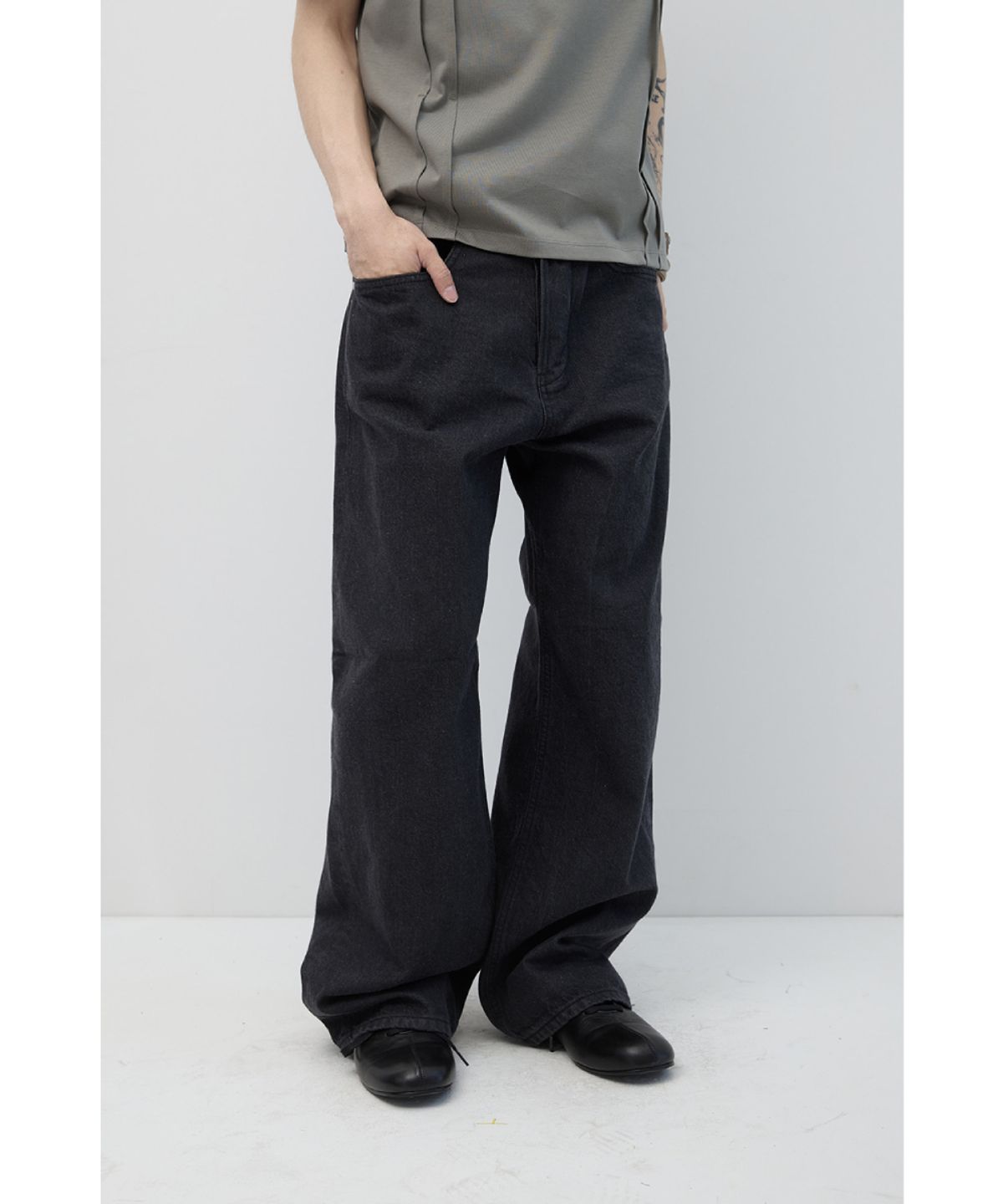해칭룸(HATCHINGROOM) Regular Selvedge Jeans Dark Grey