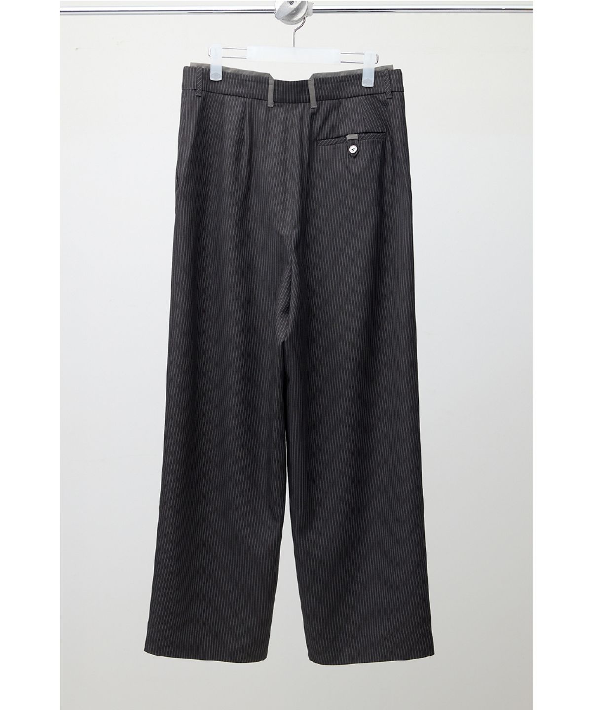 해칭룸(HATCHINGROOM) Contrast Trousers Stripe Dark Grey