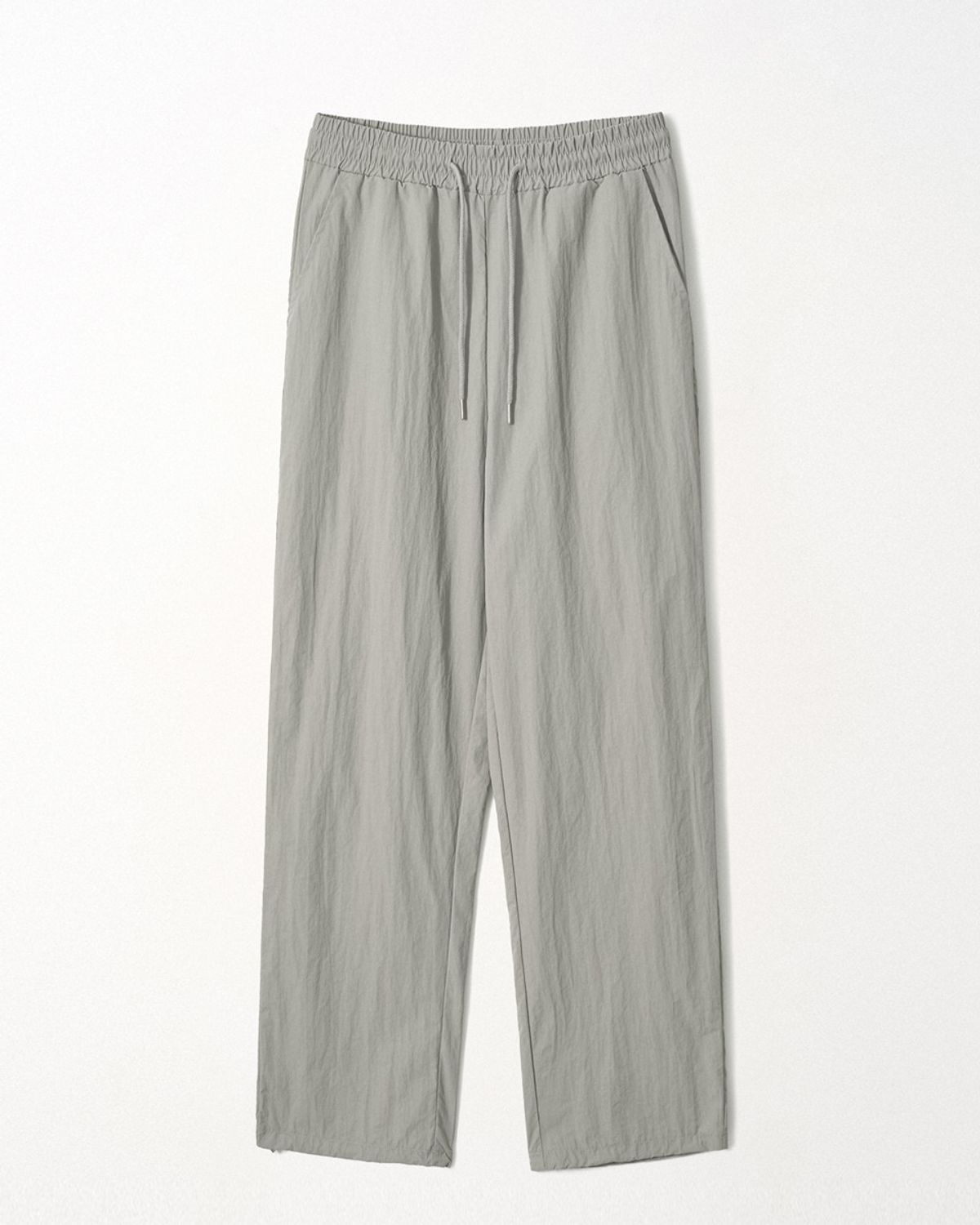 이지오(EZIO) Relaxed Nylon Trousers_Grey