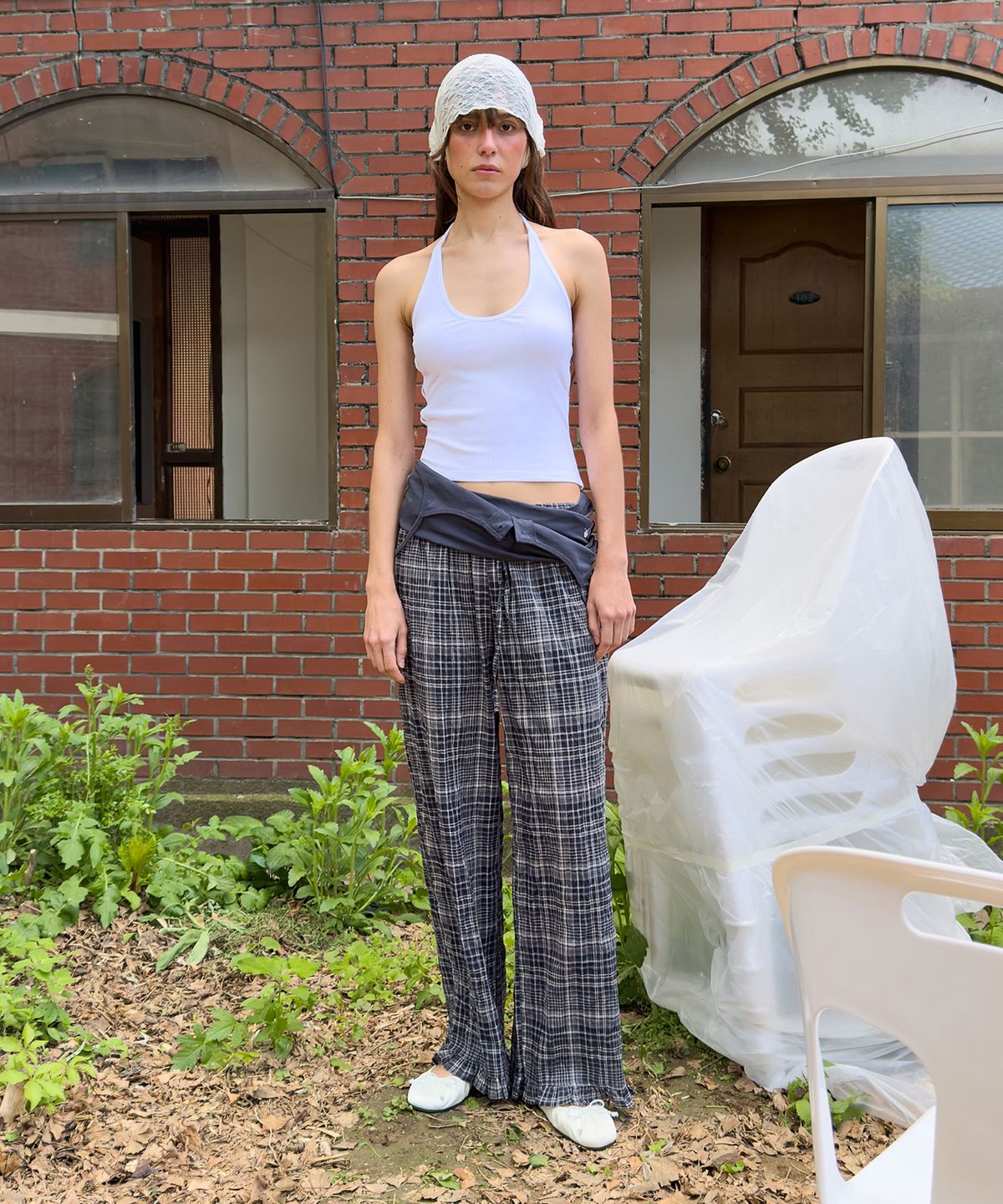 다이애그널(DIAGONAL) HOLE HALTER NECK TOP (white)