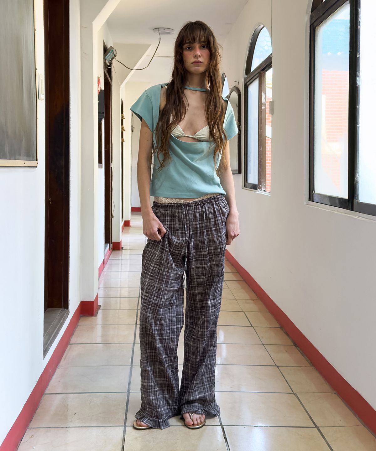다이애그널(DIAGONAL) CHECK FRILL PANTS (brown)