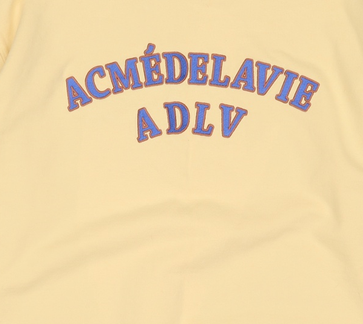 아크메드라비(ACME DE LA VIE) 맨투맨/스웨트셔츠