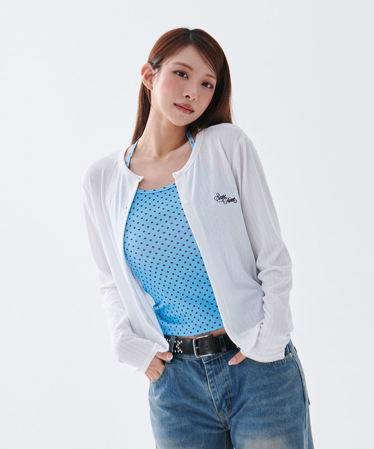 이스케이프프롬(ESCAPEFROM) [ESCF X 핫투데이] Embroidered Logo 펀칭 레이스 가디건 화이트