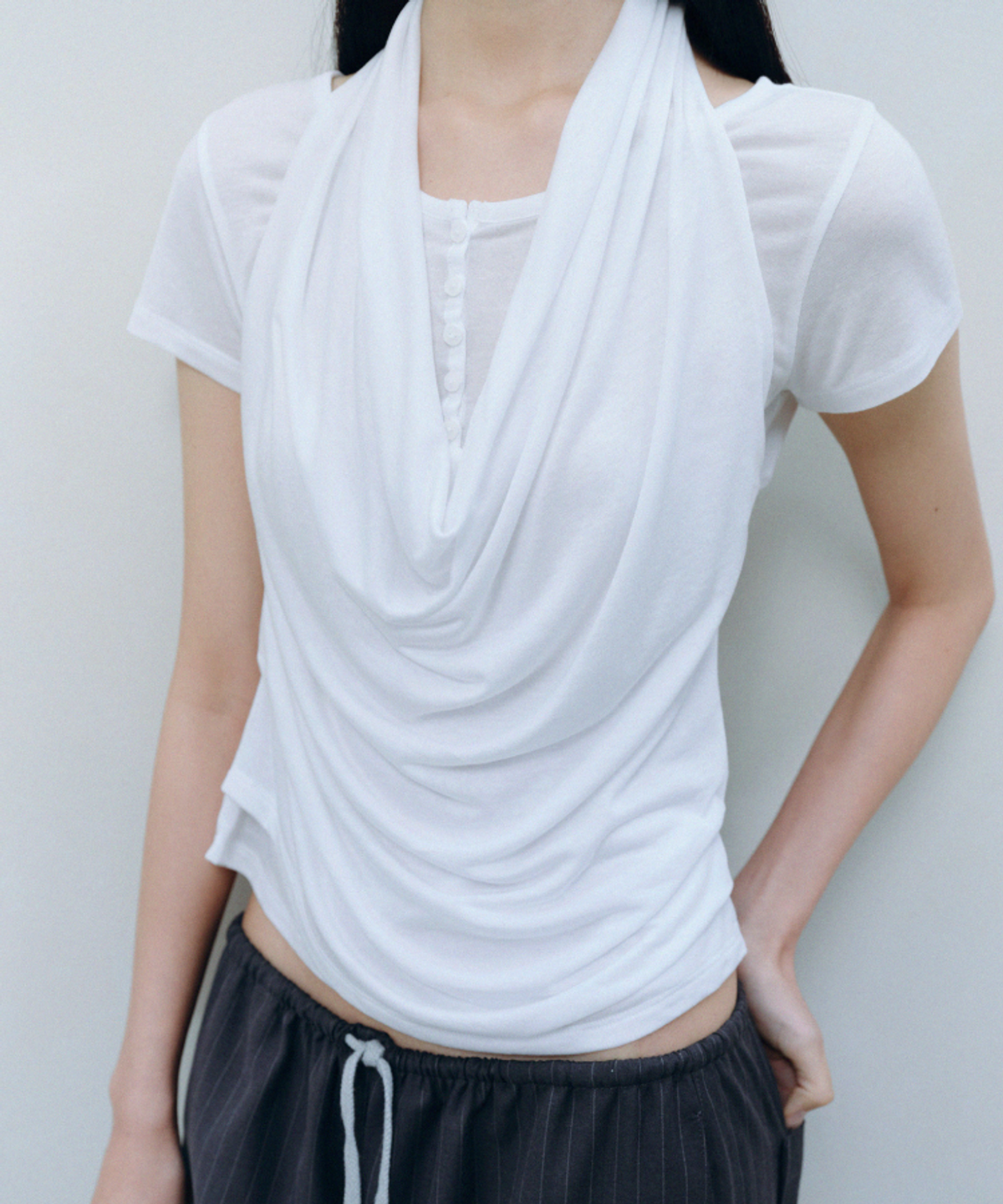 카셀(CACELE) 2WAY HALTER NECK T-SHIRT, WHITE
