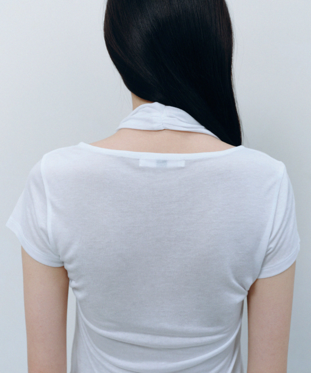 카셀(CACELE) 2WAY HALTER NECK T-SHIRT, WHITE