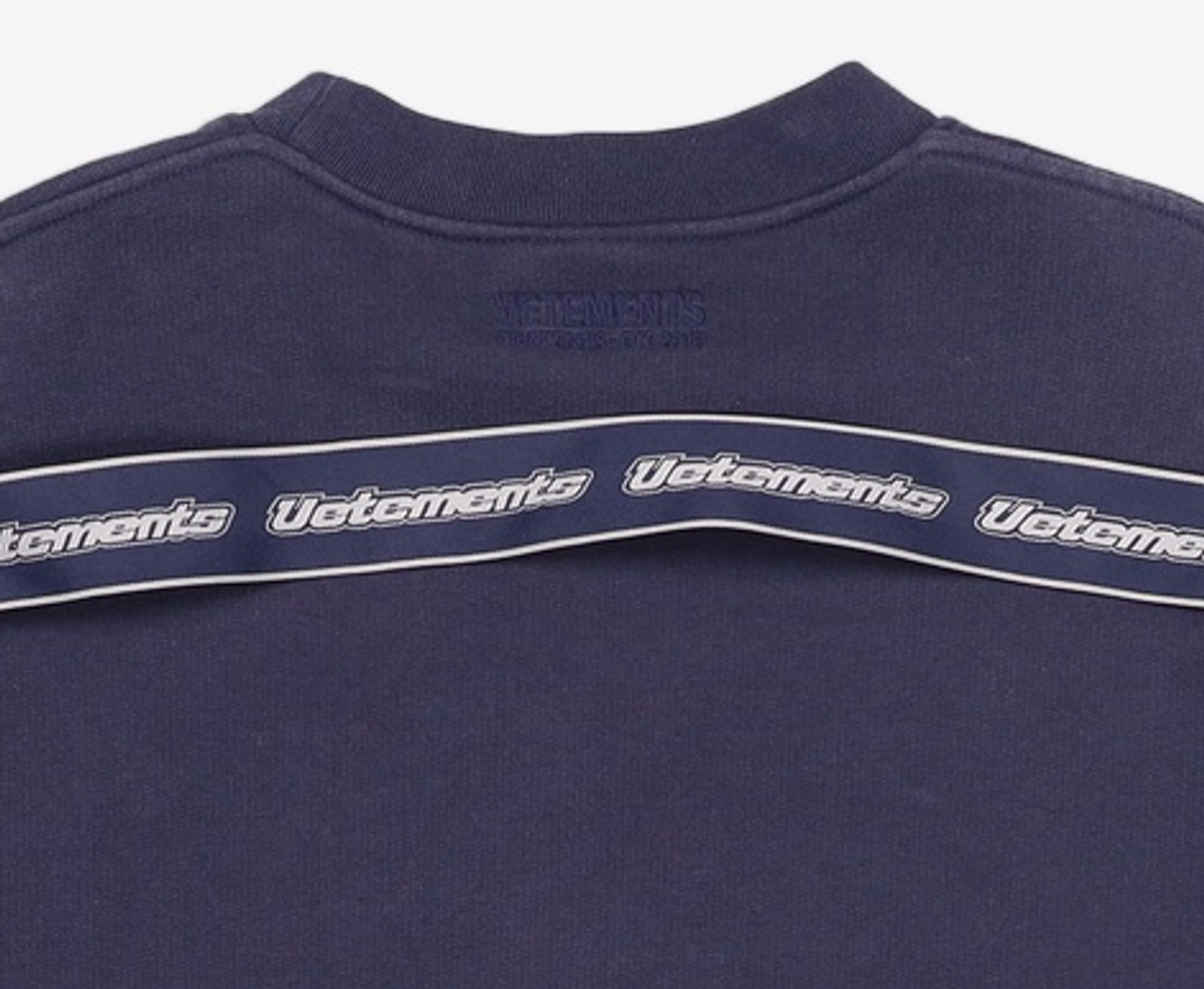 베트멍(VETEMENTS) 맨투맨/스웨트셔츠 100