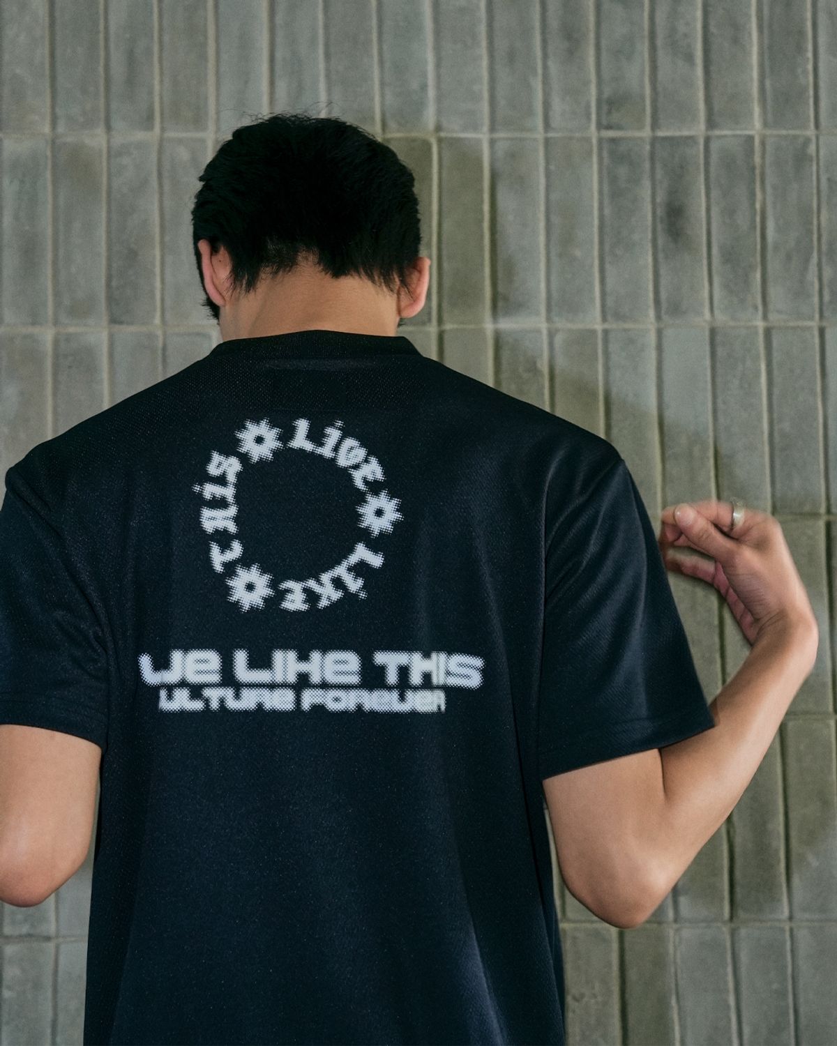 리브라이크디스(LLT) HALFTONE SHORT SLEEVE BLACK