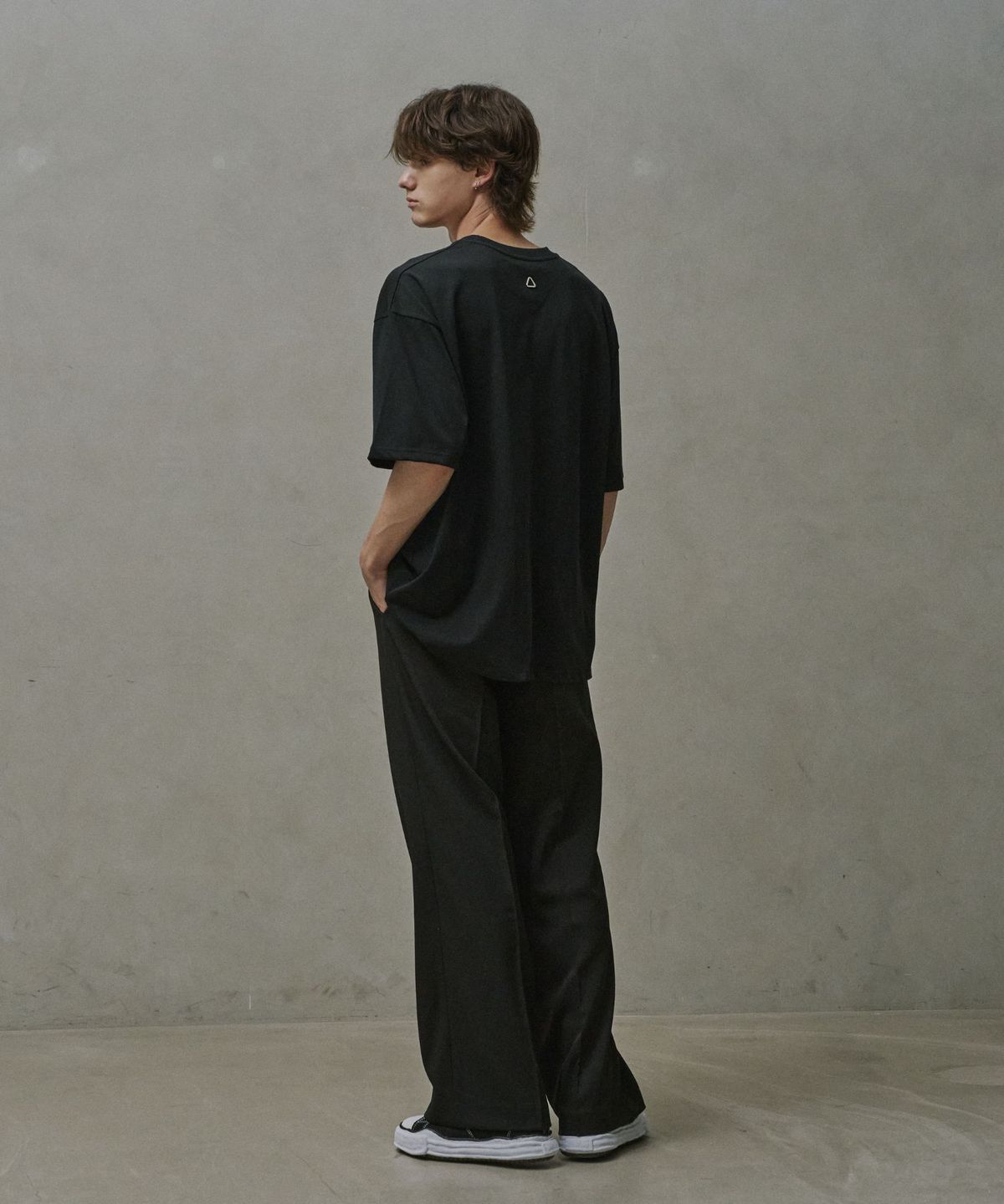 메종 드 누아(MAISON DE NOIR) SIGNATURE T-SHIRT BLACK
