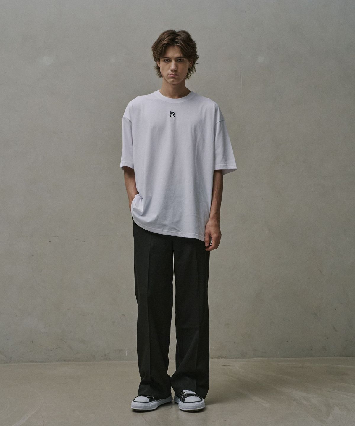 메종 드 누아(MAISON DE NOIR) SIGNATURE T-SHIRT WHITE