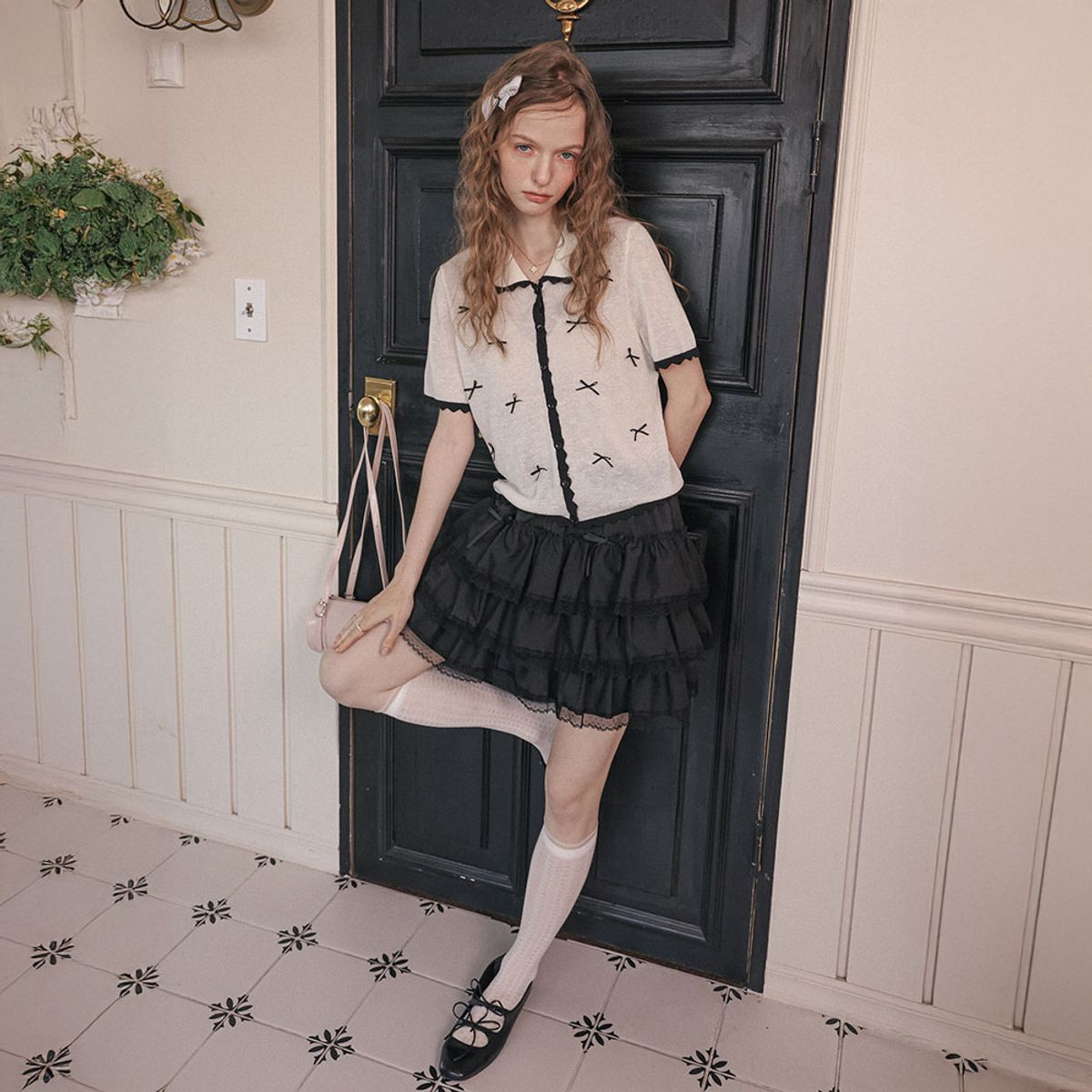 쎄무아듀(CEST MOIDEW) Cest_Ribbon tiered mini skirt_BLACK