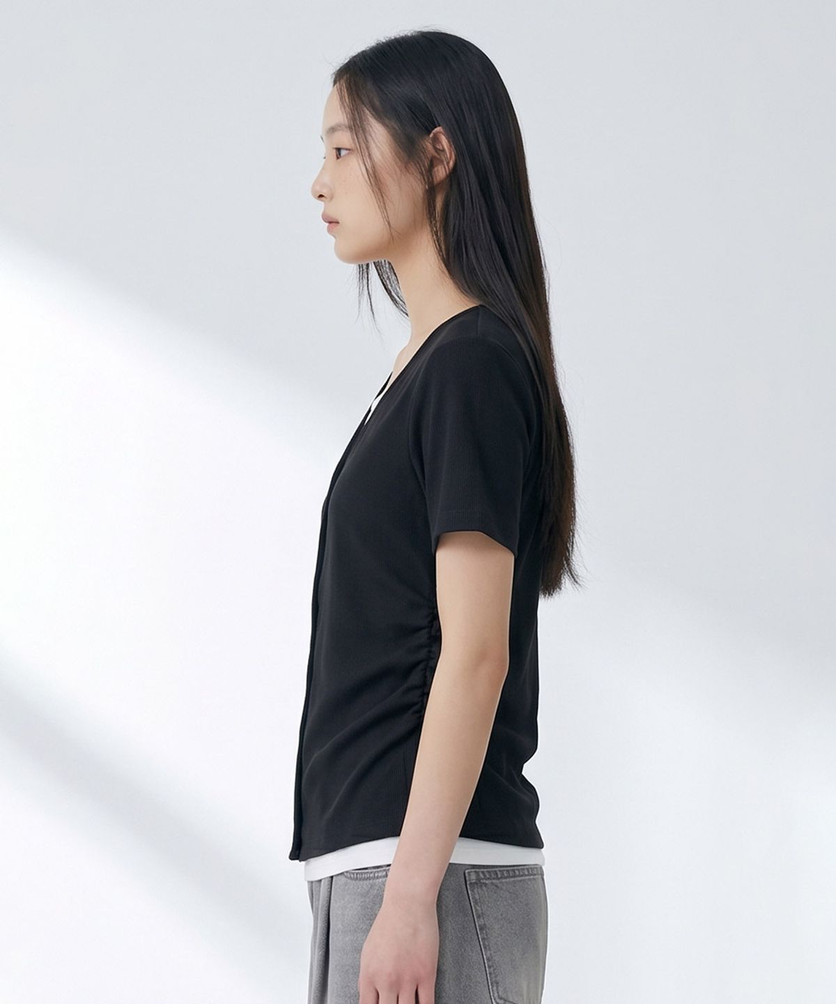 체이스컬트(CHASECULT) 여성 브이넥 레이어드 반팔 티셔츠-FCRG5878E03