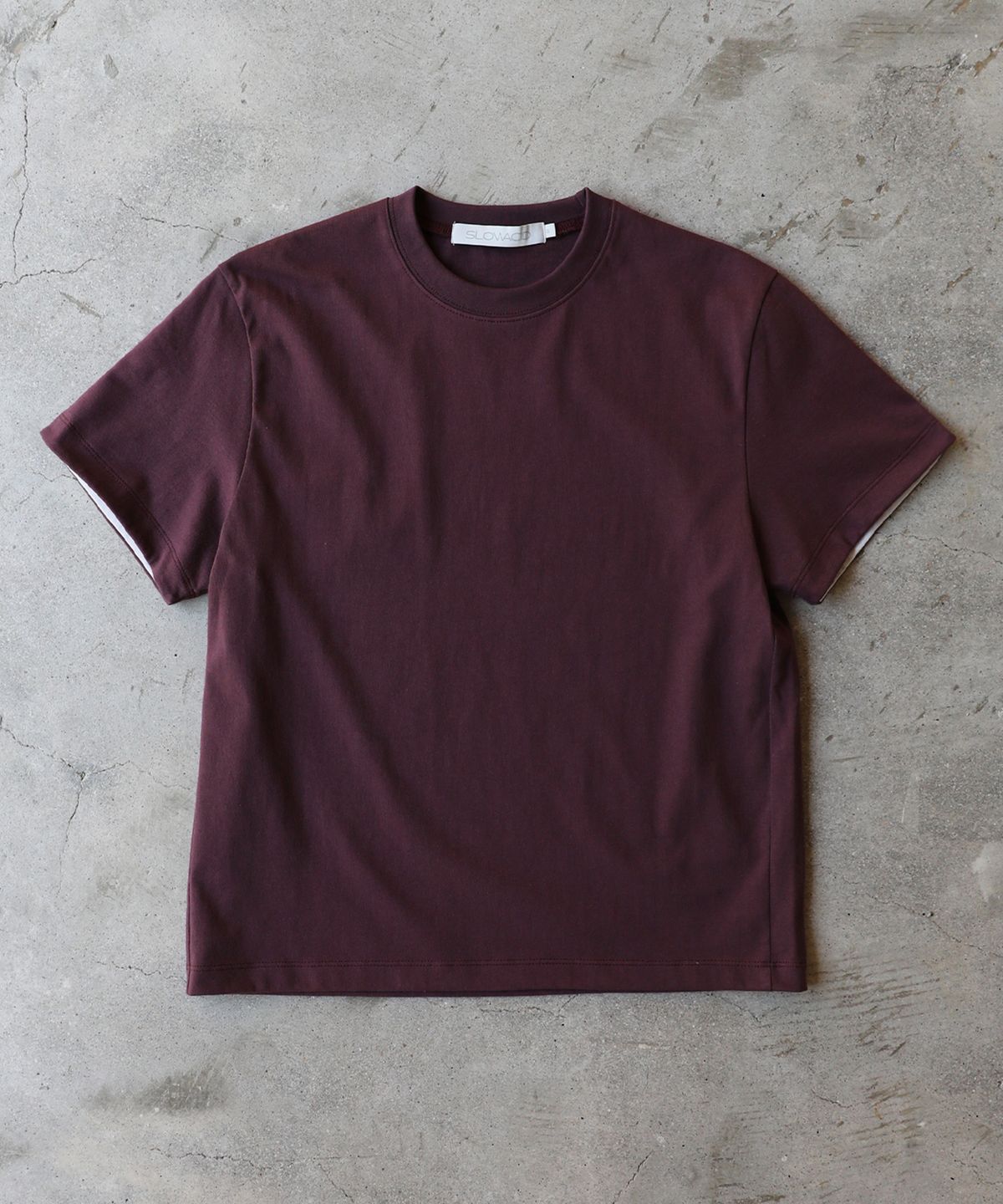슬로우애시드(SLOWACID) SA REFINED FLIP-CUFF SEMI-CROP TEE [DARK PLUM]