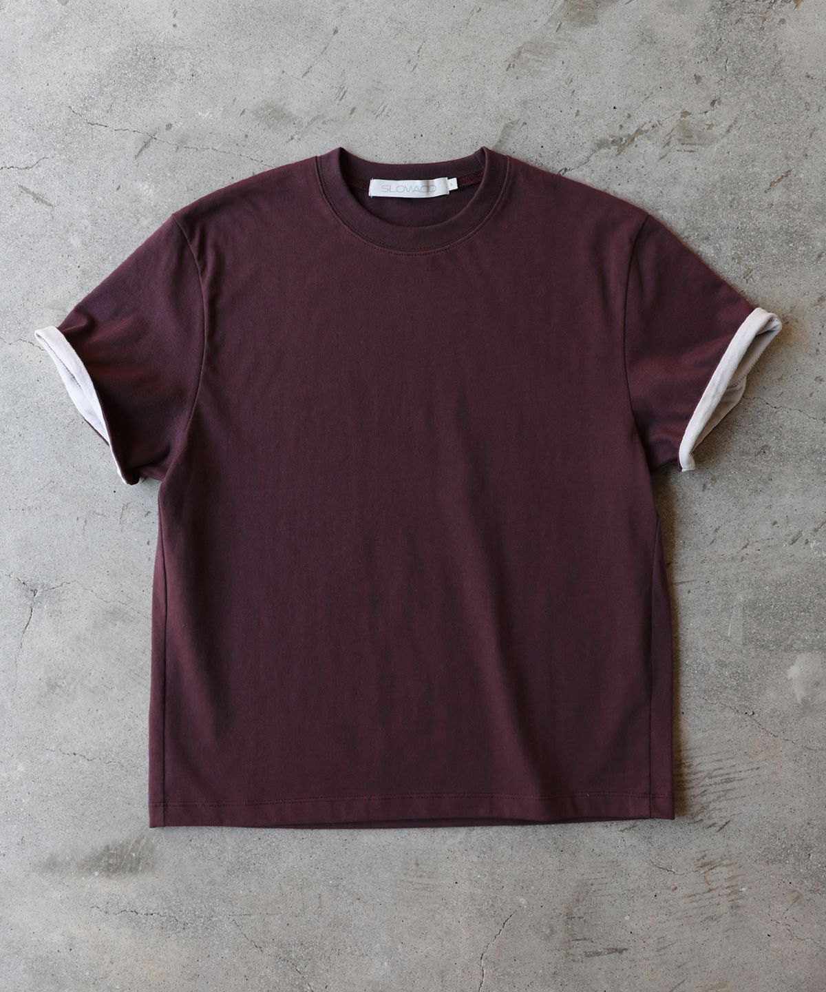 슬로우애시드(SLOWACID) SA REFINED FLIP-CUFF SEMI-CROP TEE [DARK PLUM]
