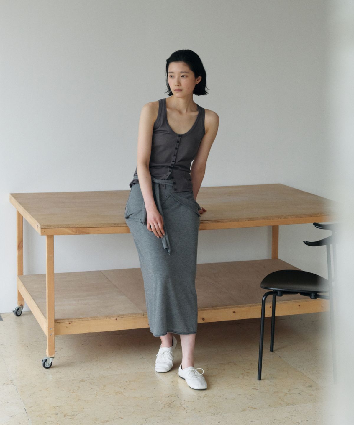 로우타이드(LOW TIDE) POCKET KNIT VEST [CHARCOAL]
