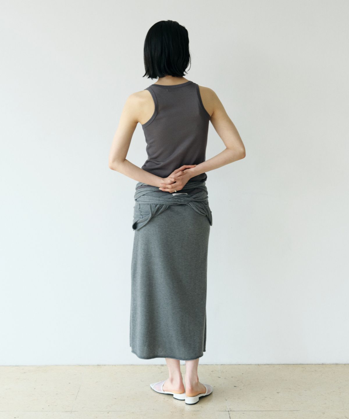 로우타이드(LOW TIDE) POCKET KNIT VEST [CHARCOAL]