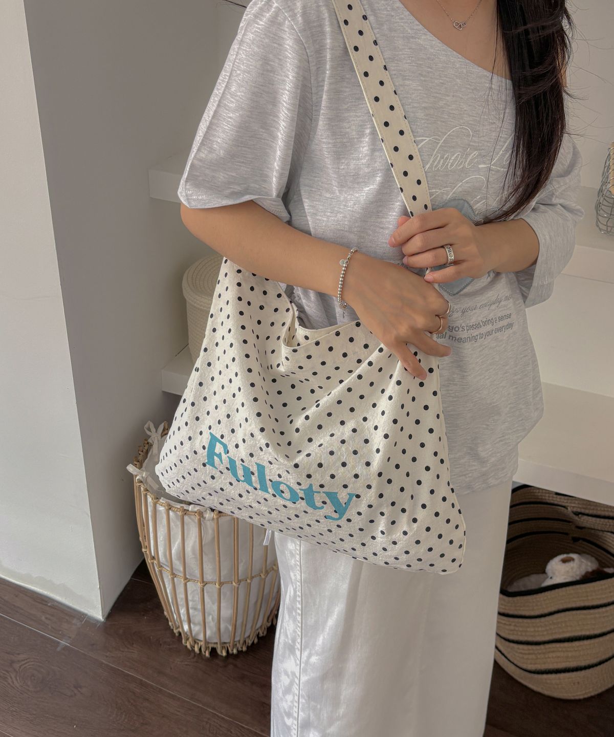 풀로티(FULOTY) Dot eco bag white
