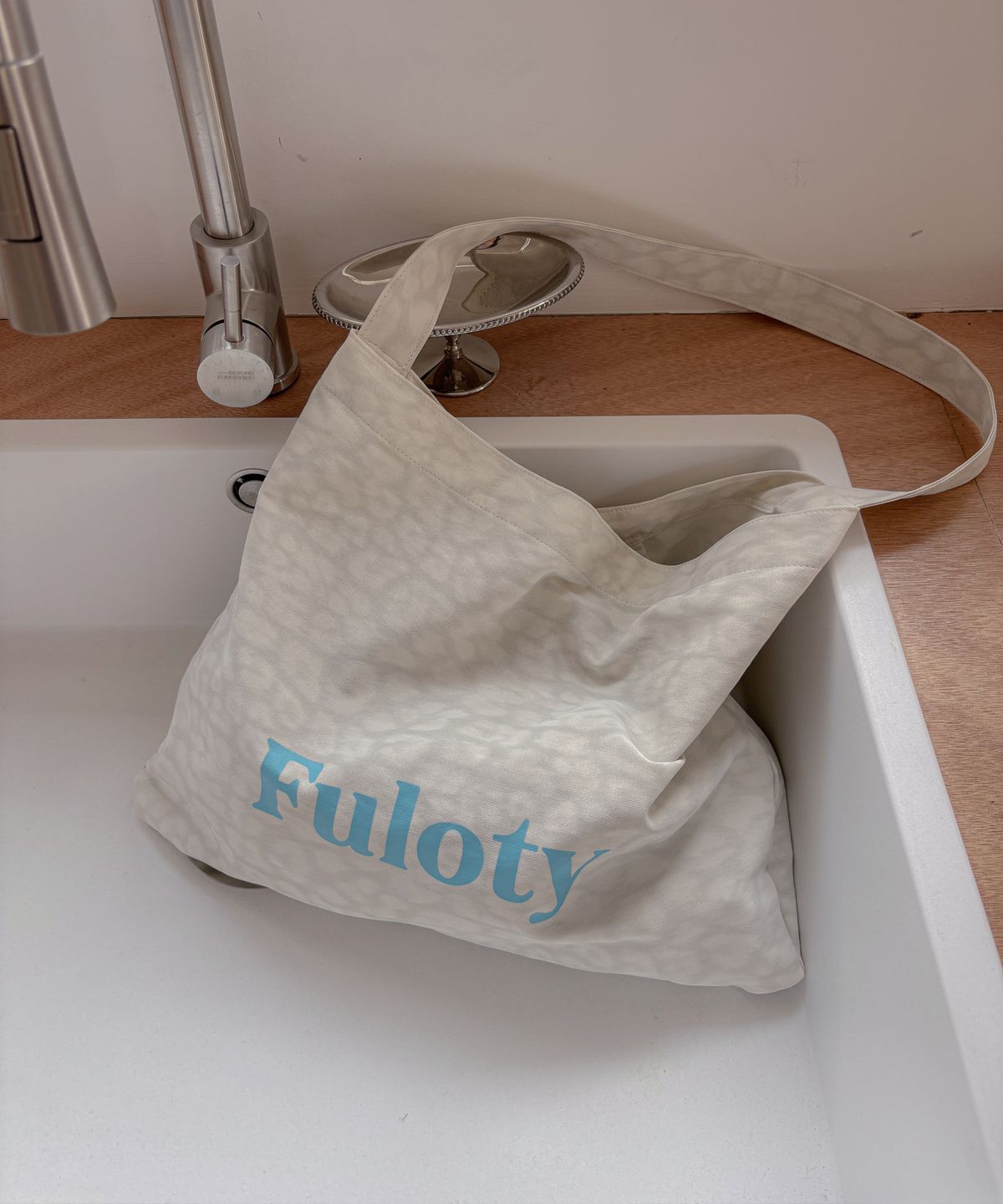 풀로티(FULOTY) Leopard eco bag white