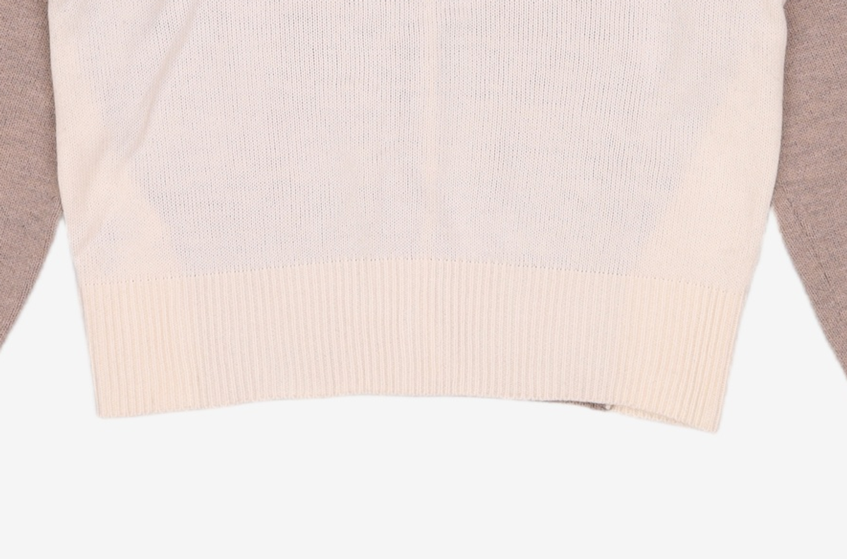 미쏘(MIXXO) 뒷판 배색포인트 가디건 MIWCKC111T L
