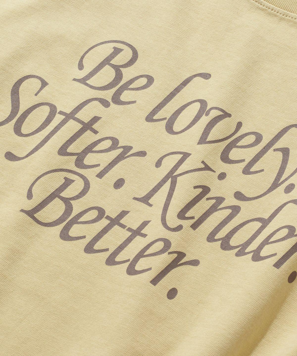 비트윈에이앤비(BETWEEN A AND B) 사랑스러운 메시지 루즈핏 티셔츠 [파우더옐로우]