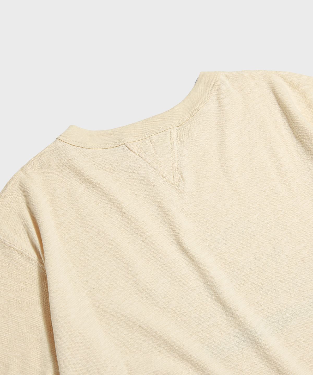 브론슨(BRONSON) Double V Insert Crew Neck Tee Cream