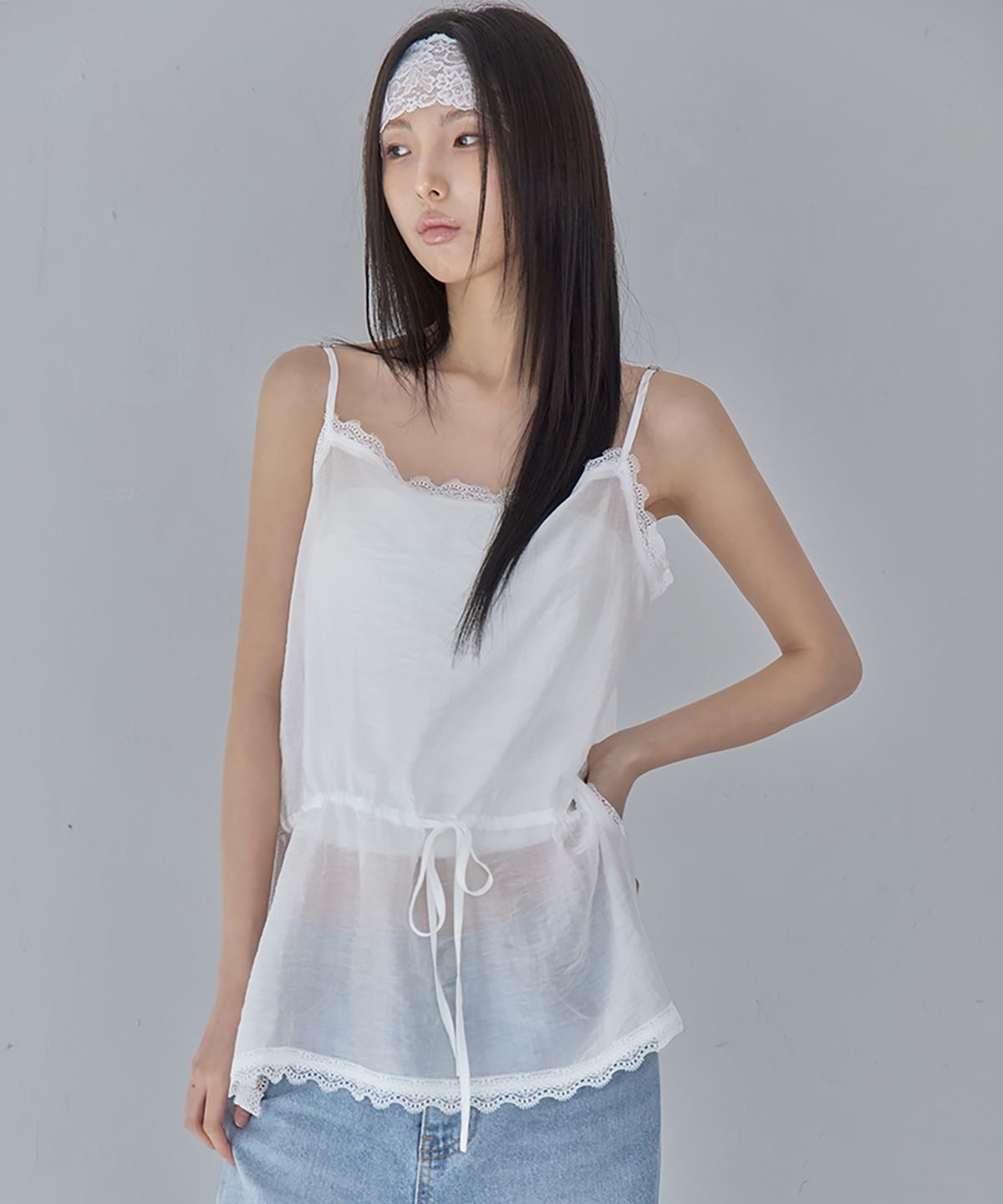 런던다다(LONDONDADA) Airy Sheer Lace Sleeveless Top, WHITE